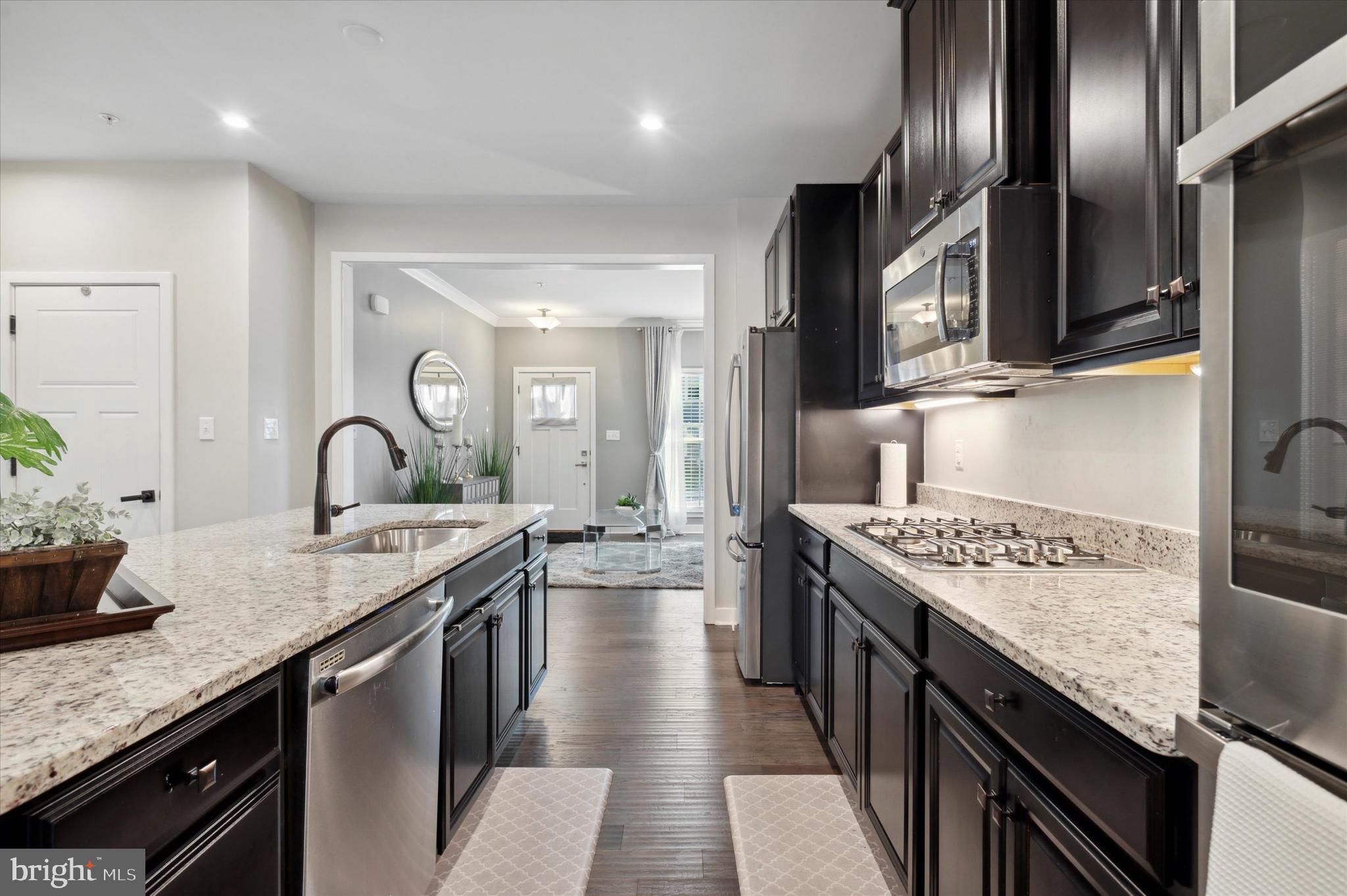 SINCLAIR SPRINGS - Residential