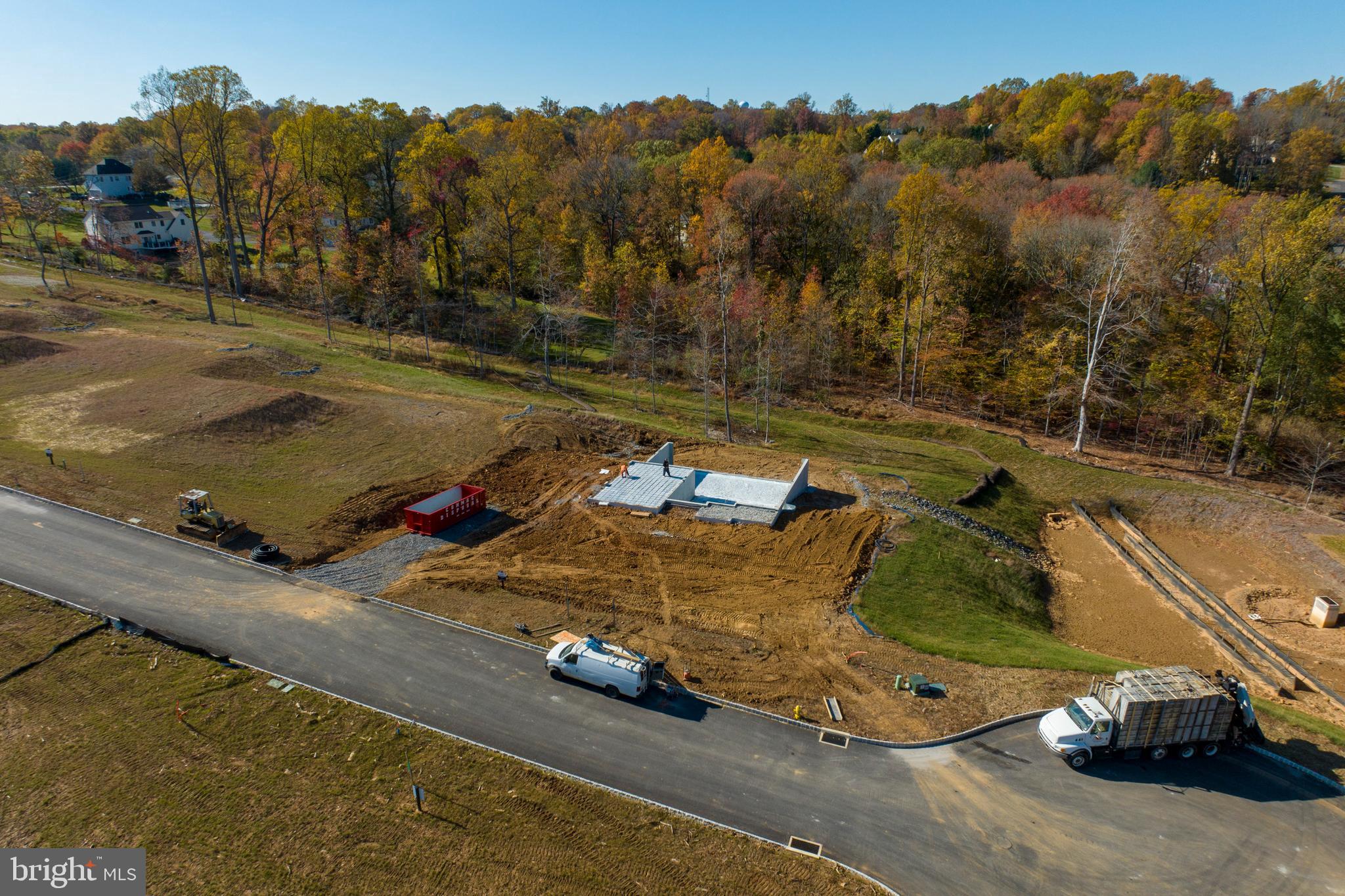 GARNET POINTE - Residential