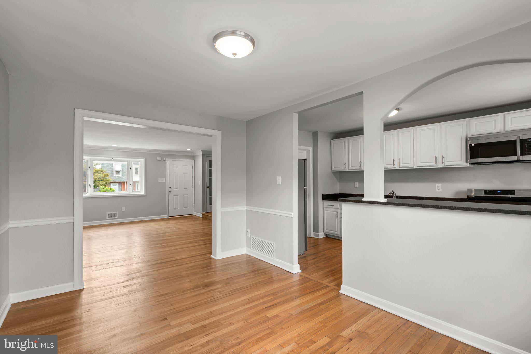 HOLLAND HILL - Residential