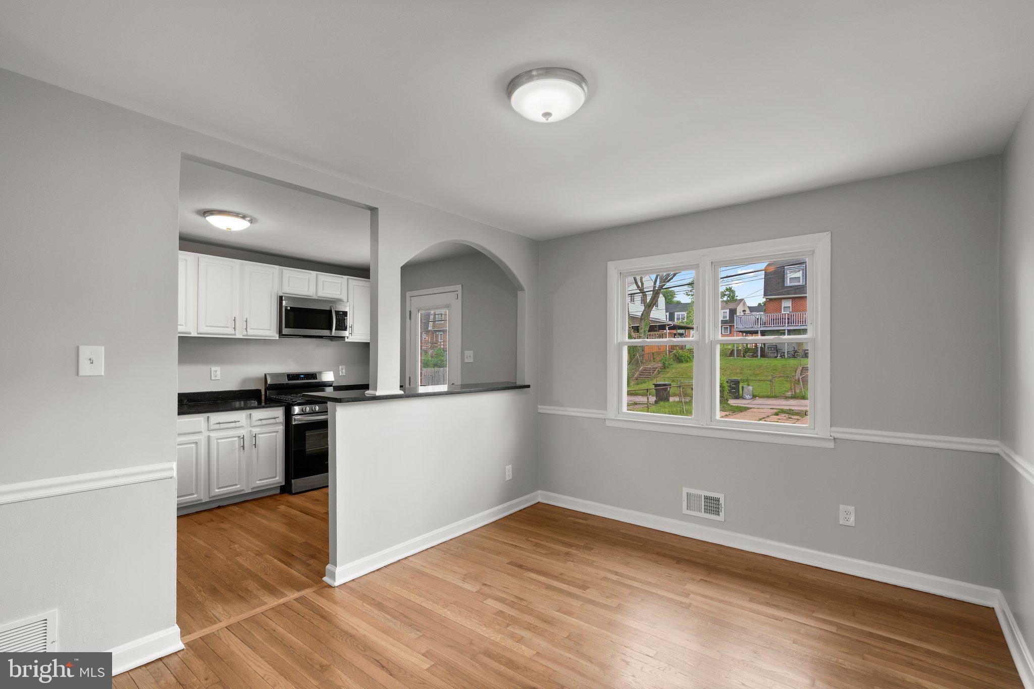 HOLLAND HILL - Residential