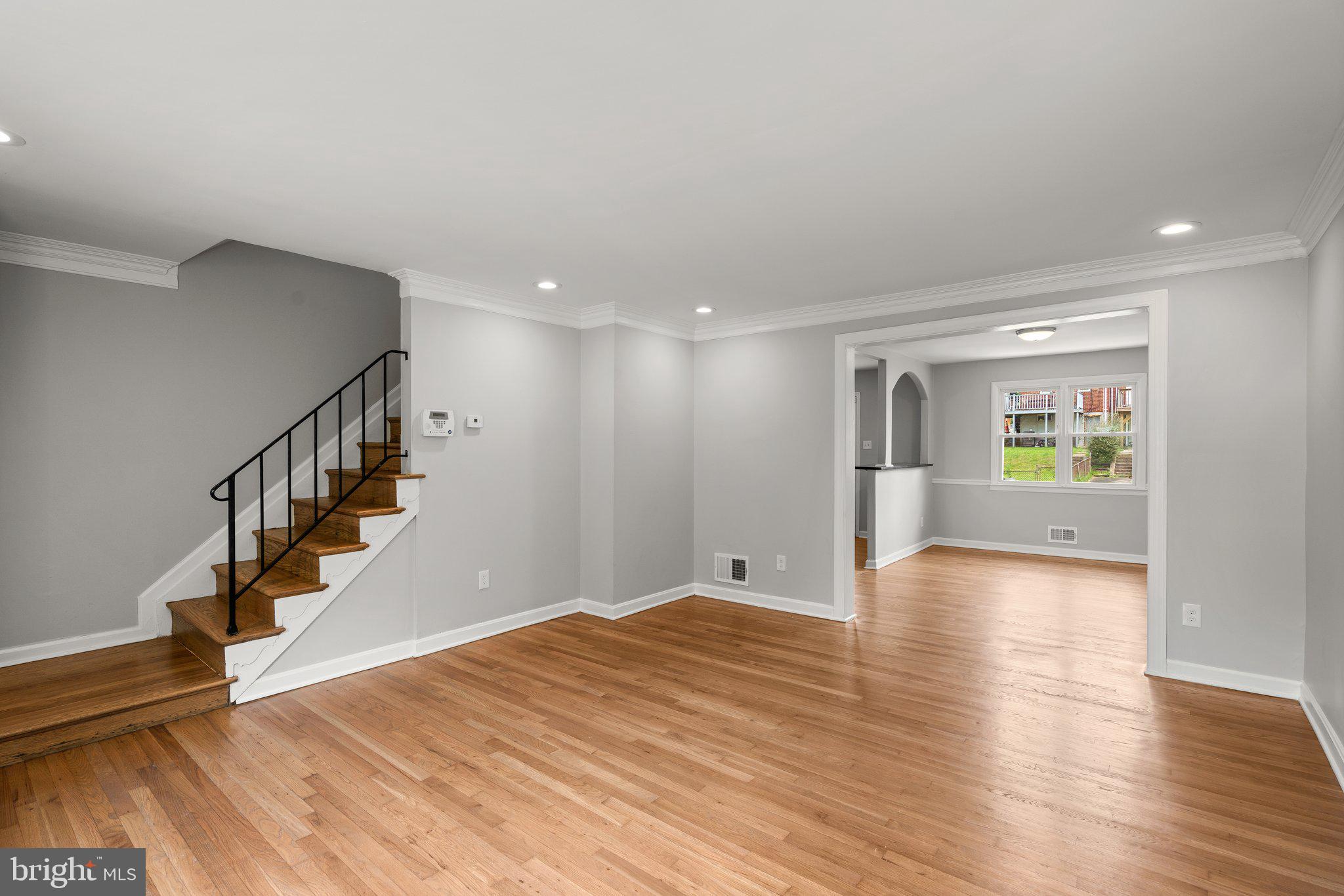 HOLLAND HILL - Residential