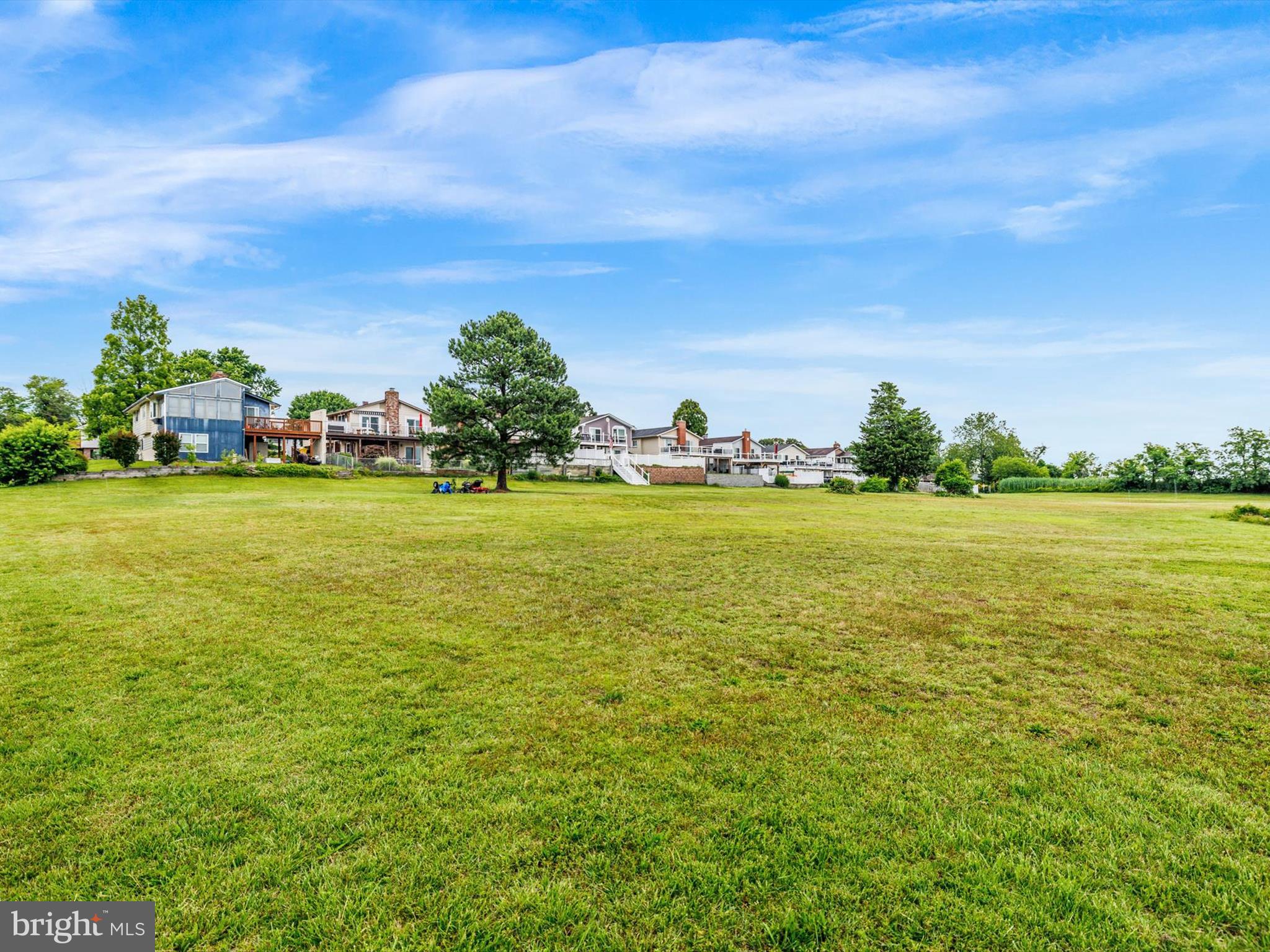 ROCK CREEK ESTATES - Residential