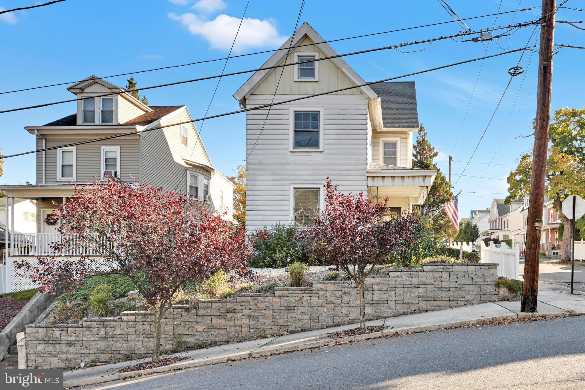 40 S JACKSON STREET