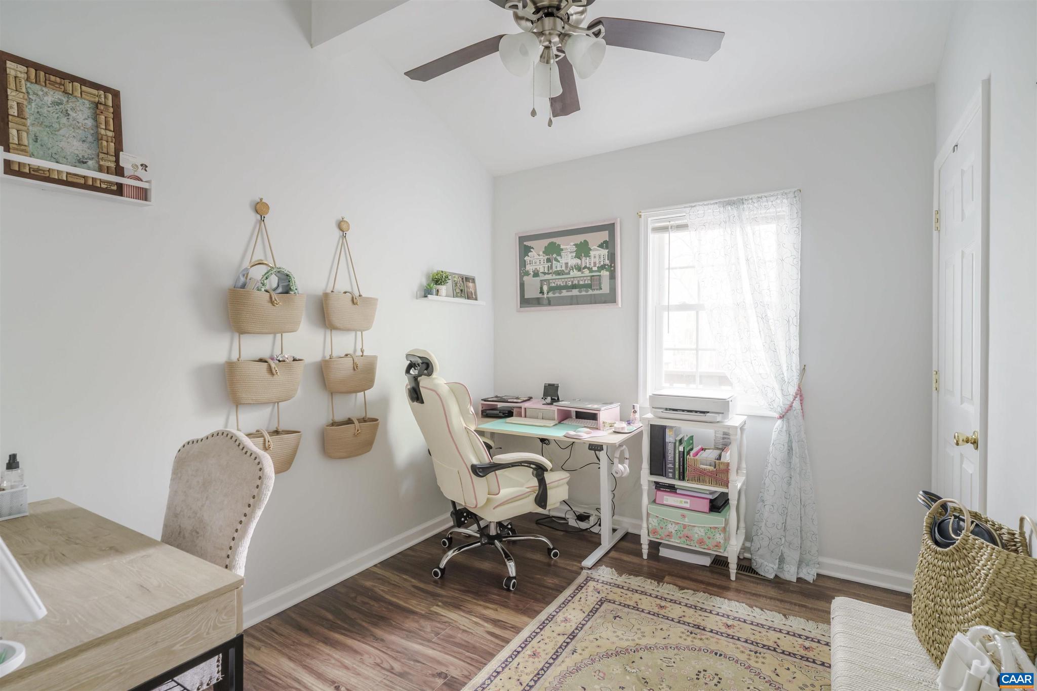 LAKE MONTICELLO - Residential