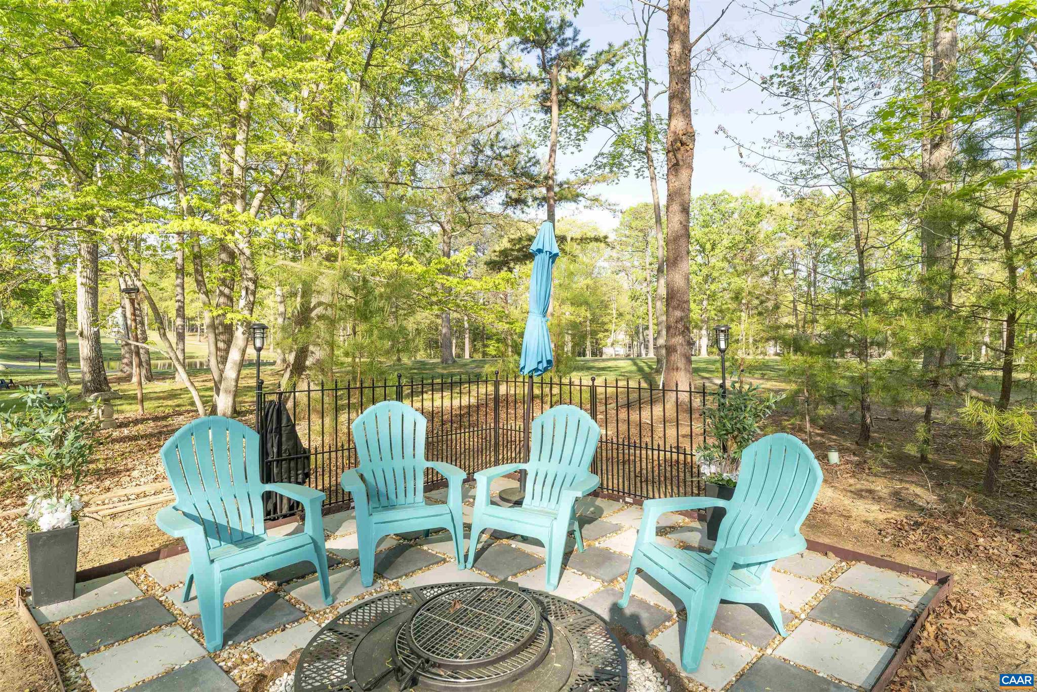 LAKE MONTICELLO - Residential