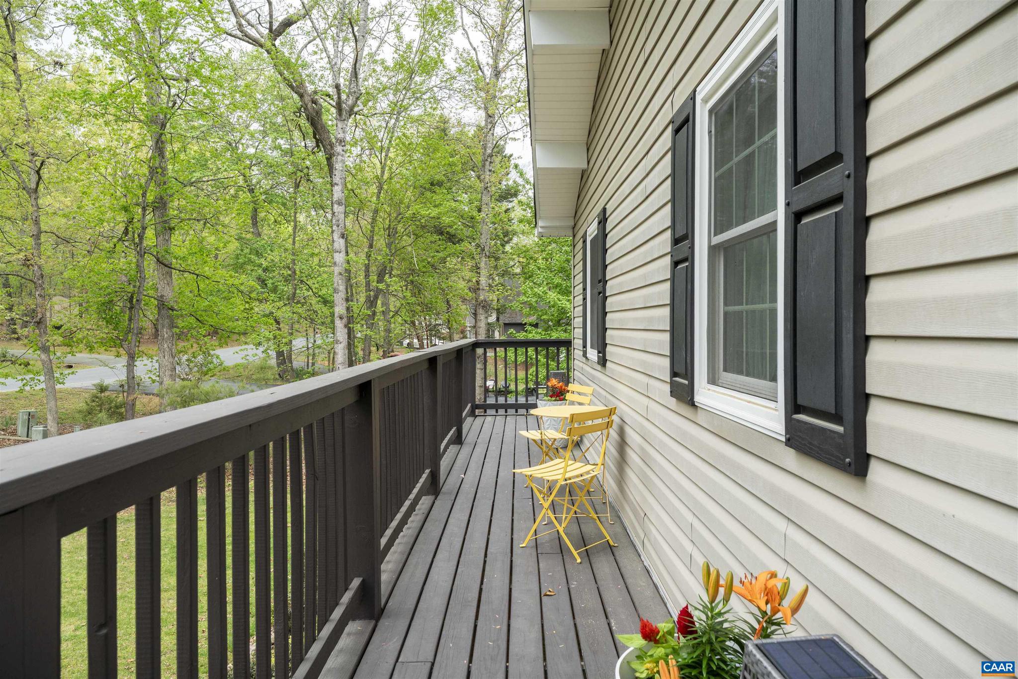 LAKE MONTICELLO - Residential