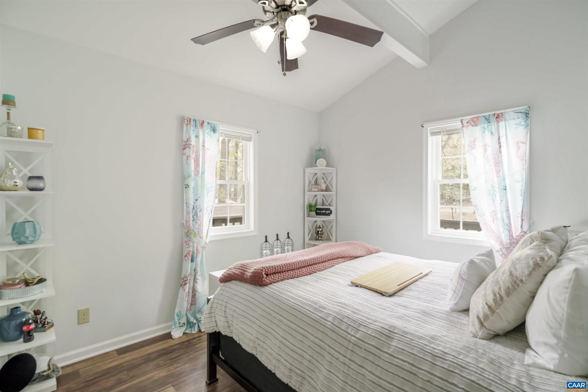 LAKE MONTICELLO - Residential