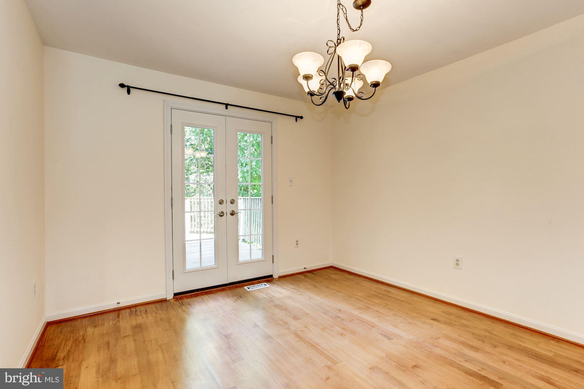 GUNNERS LAKE VILLAGE - Residential