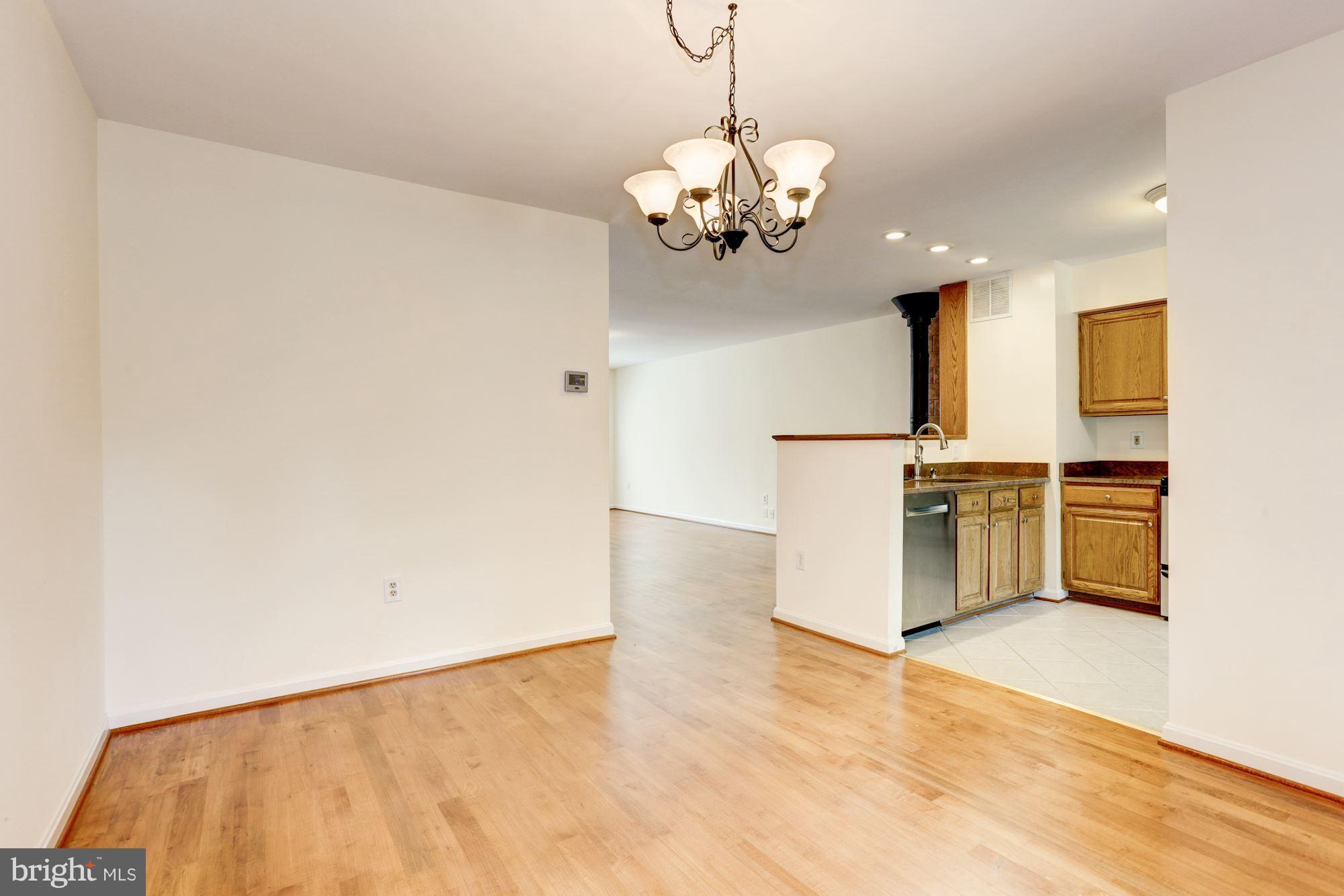 GUNNERS LAKE VILLAGE - Residential