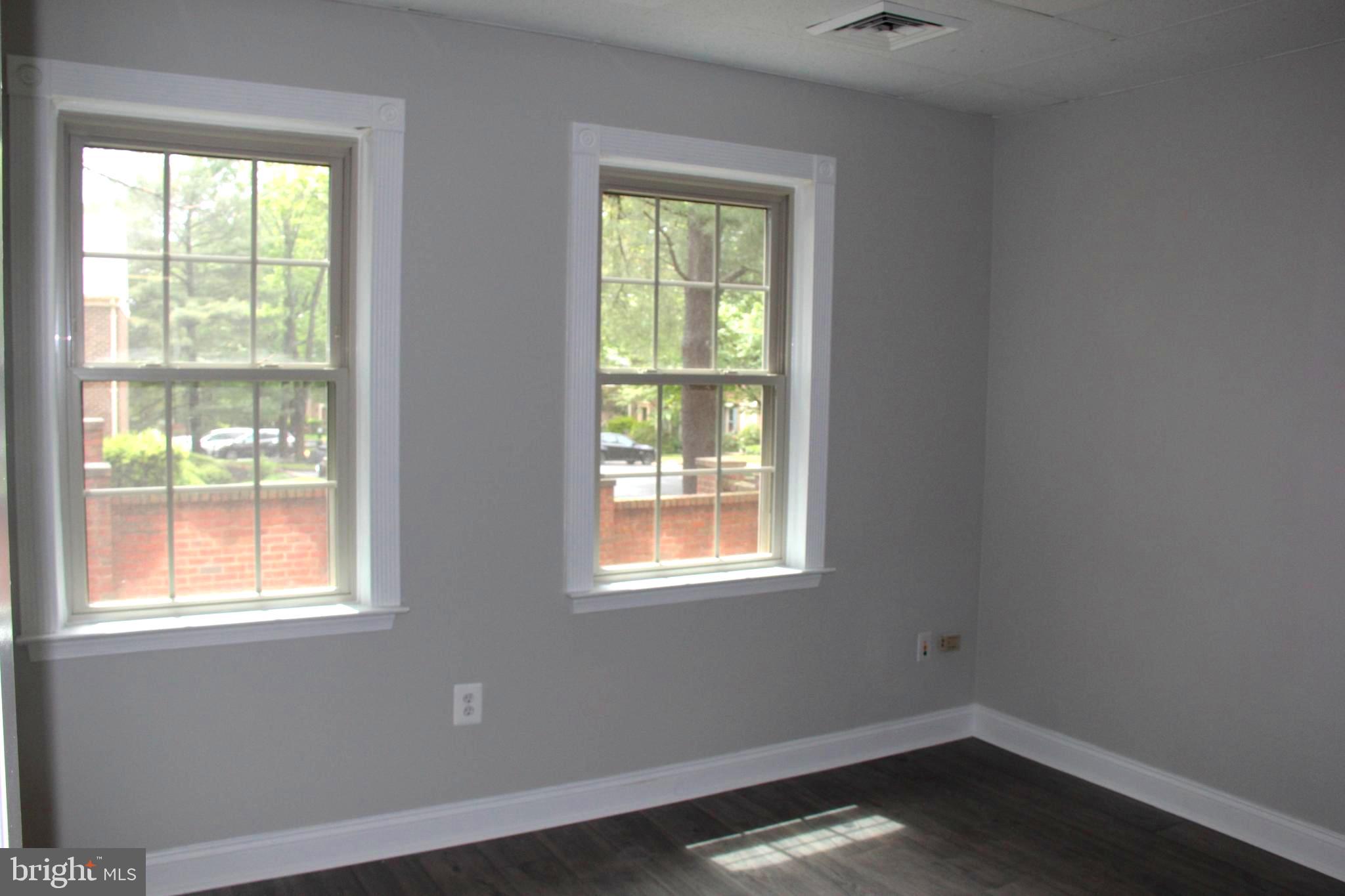 MERRION CENTRE PROFESSIONAL PARK - Commercial Sale