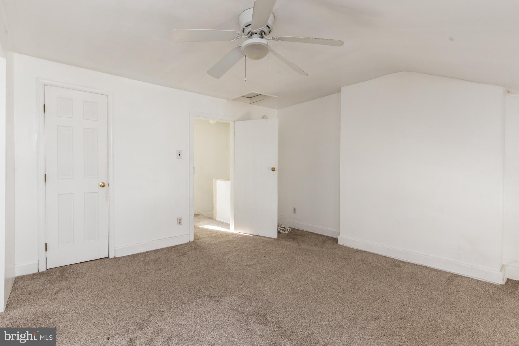 MANAYUNK - Residential Lease