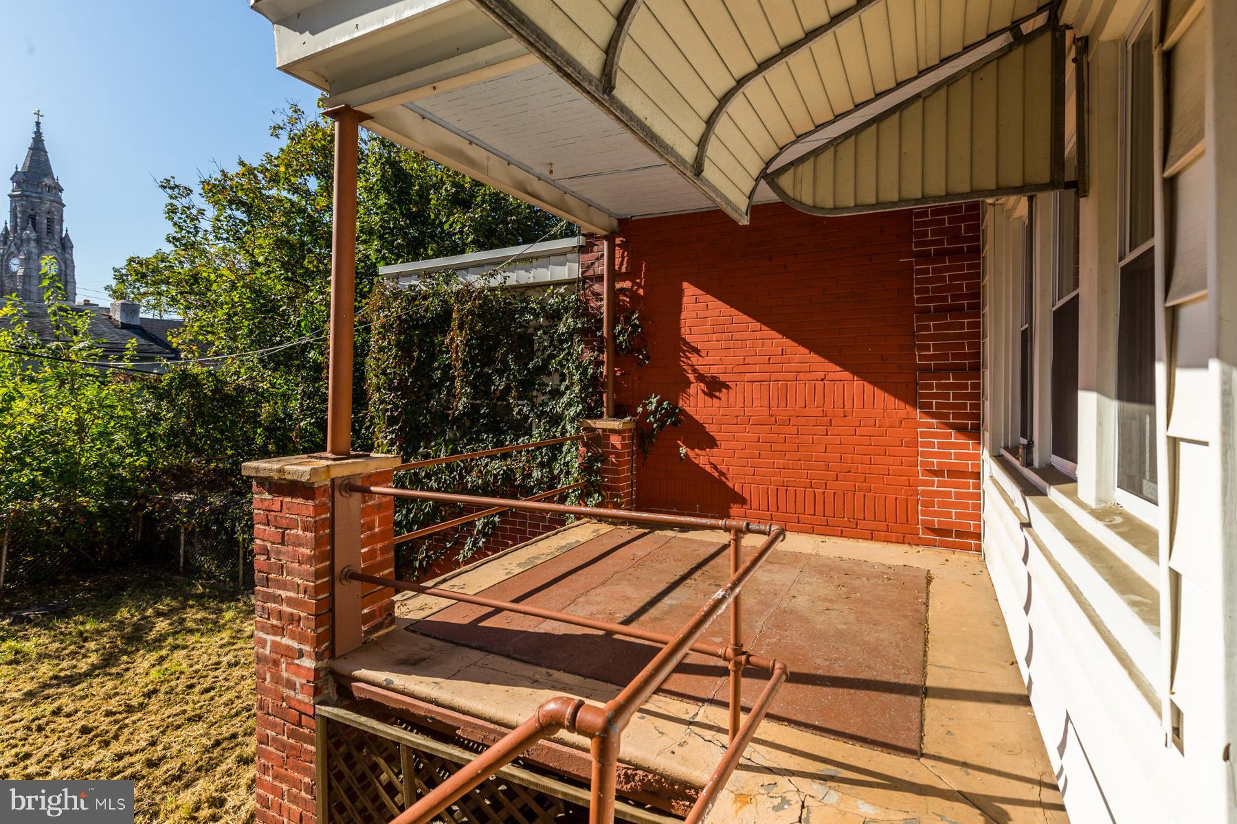 MANAYUNK - Residential Lease