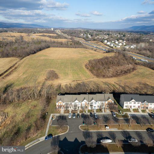 WOODSTOCK COMMONS - Residential