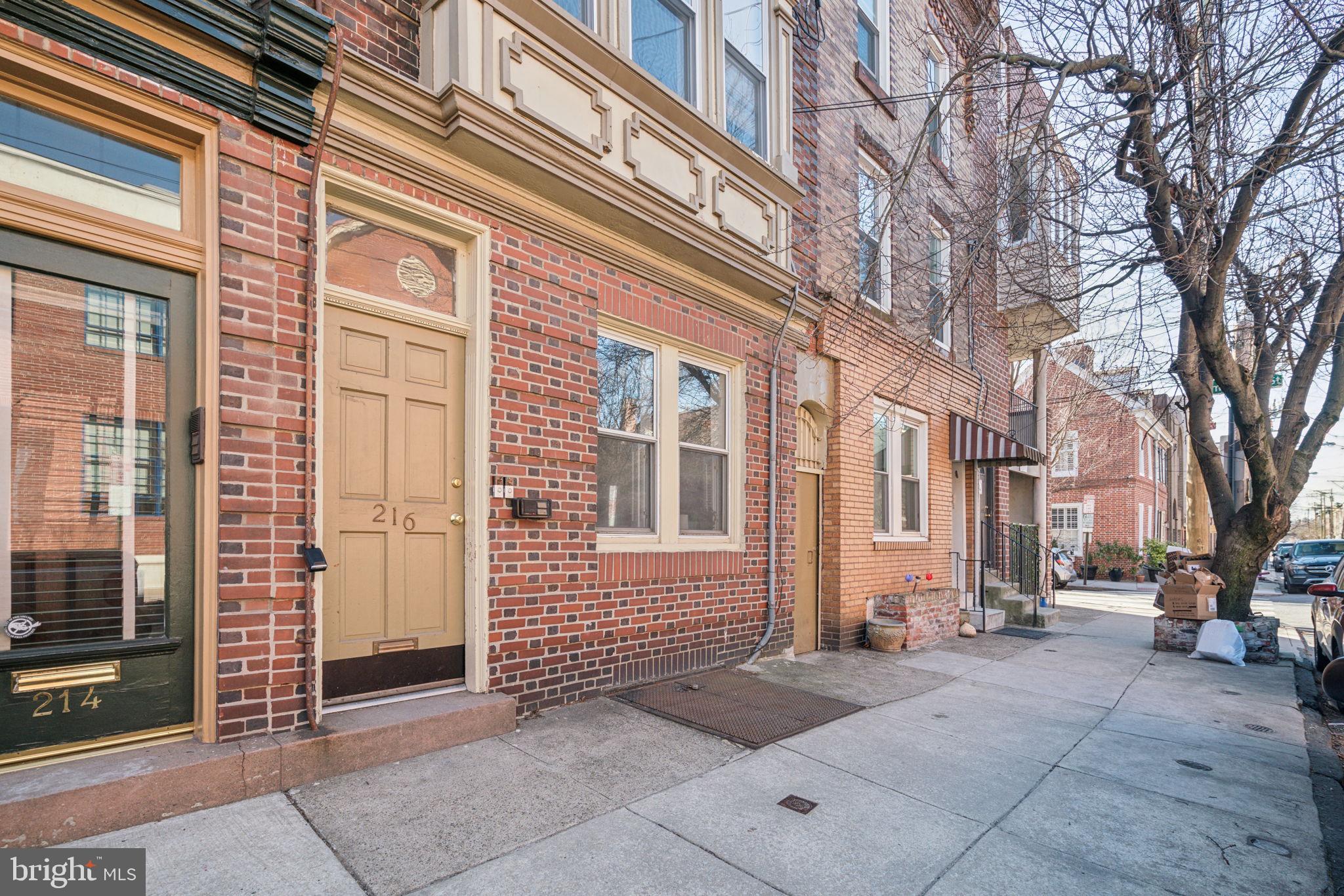 QUEEN VILLAGE - Residential Lease