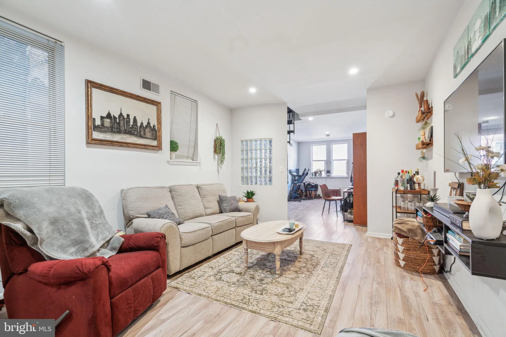 Philadelphia, Pennsylvania 19147, United States, 1 Bedroom Bedrooms, ,2 BathroomsBathrooms,Residential,Active,82548