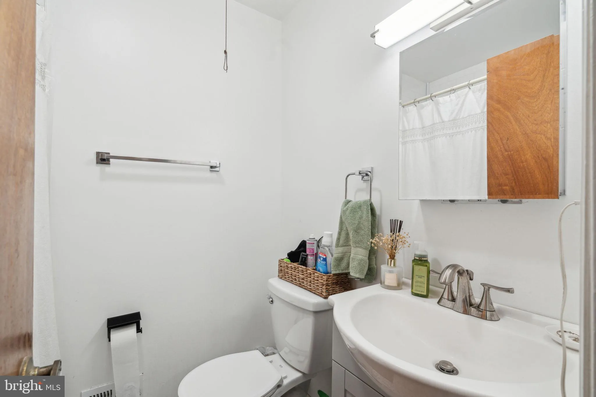 Philadelphia, Pennsylvania 19147, United States, 1 Bedroom Bedrooms, ,2 BathroomsBathrooms,Residential,Active,82548