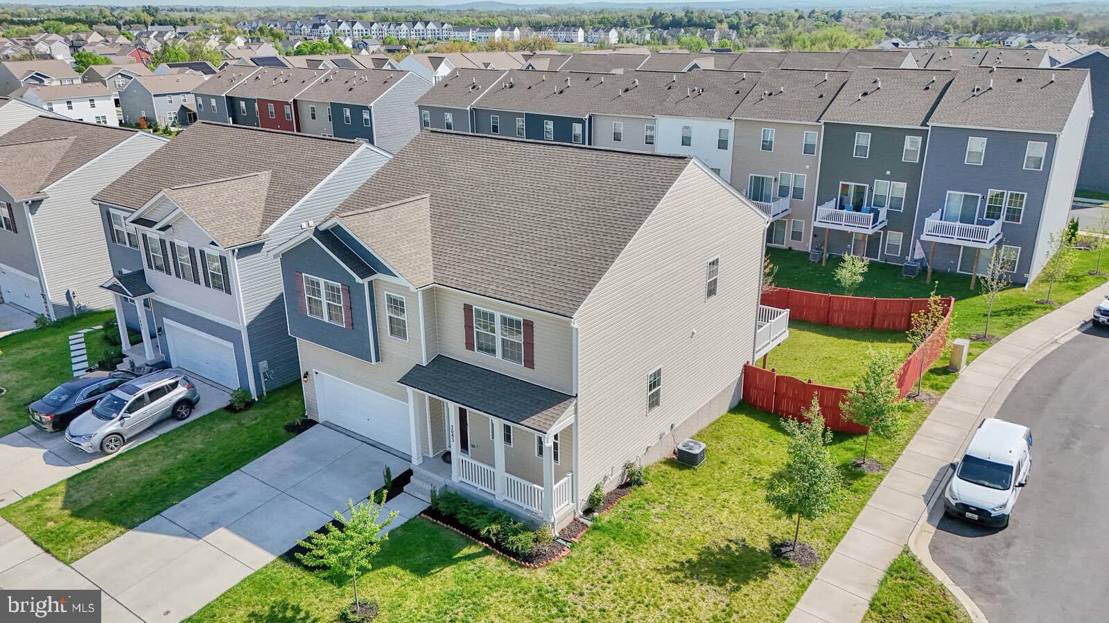 TUSCARORA CREEK - Residential