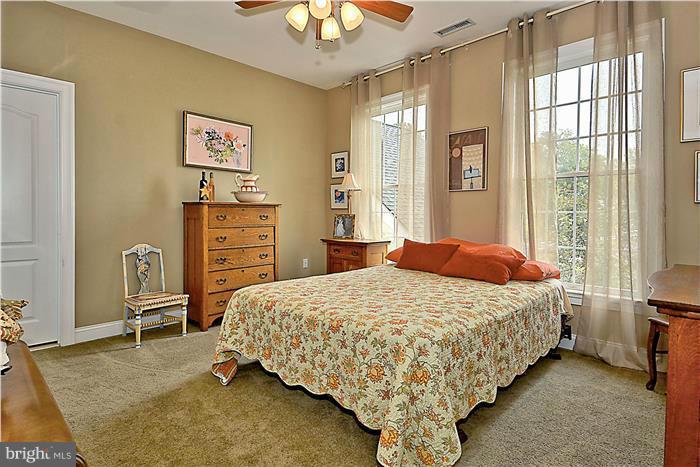 BENNETT POINT - Residential