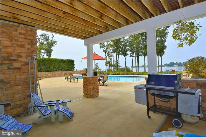 BENNETT POINT - Residential