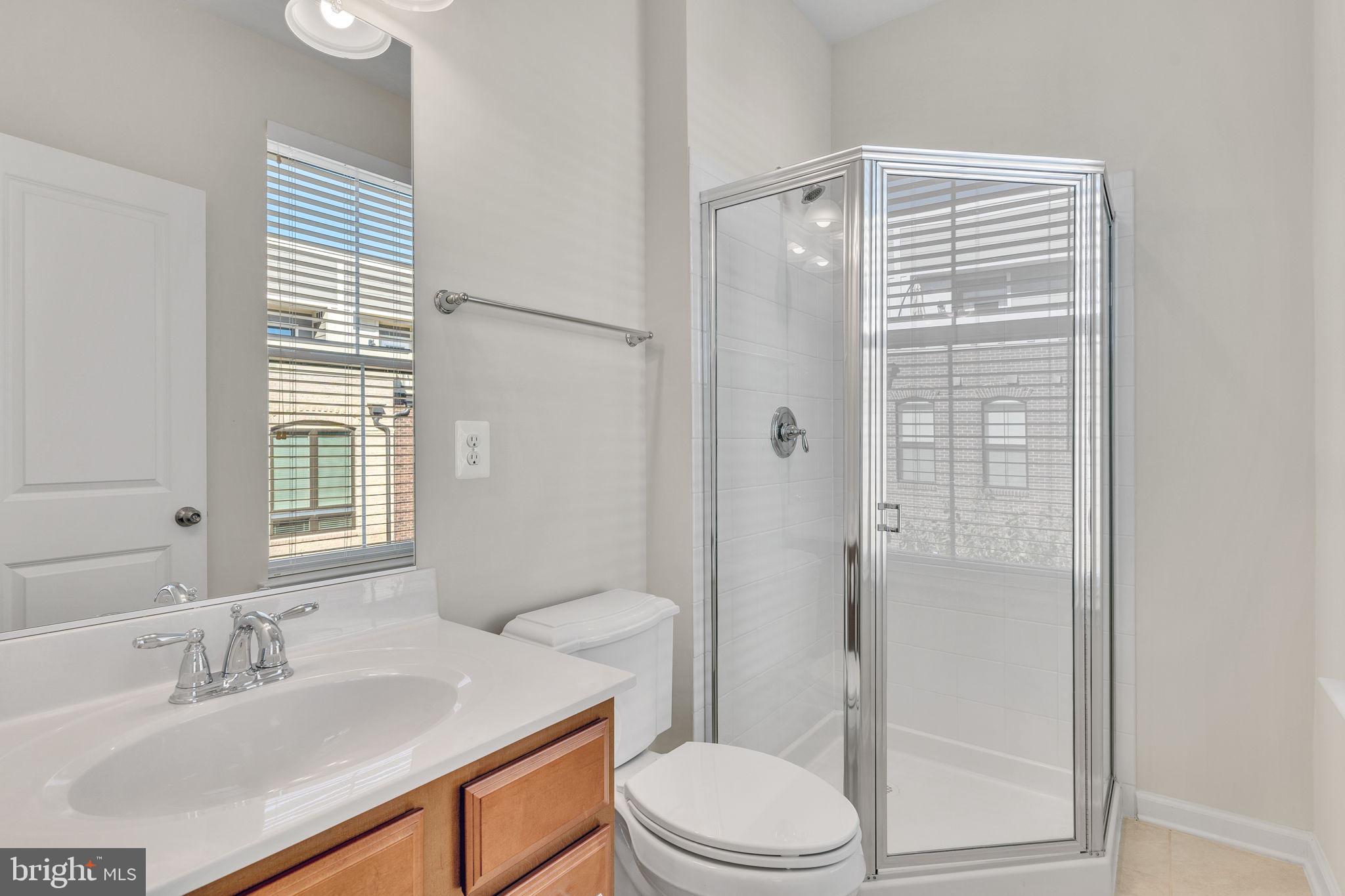 NATIONAL HARBOR - Residential Lease