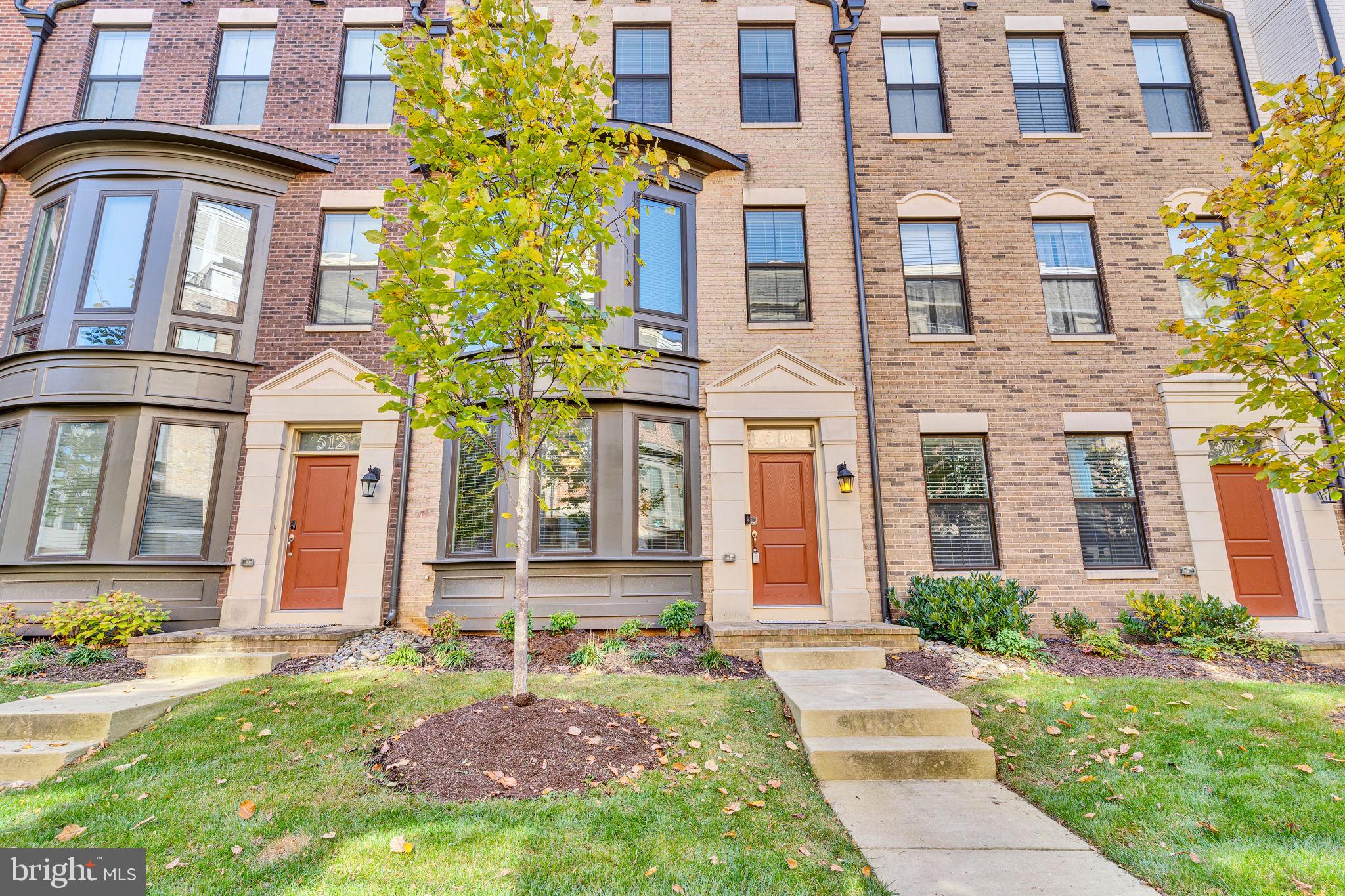 NATIONAL HARBOR - Residential Lease