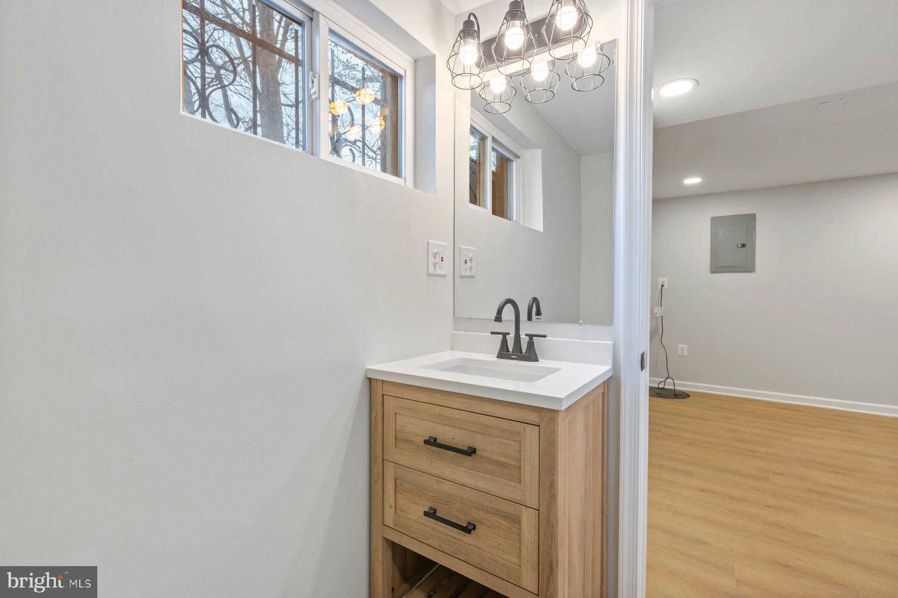 HIGHLAND GARDENS - Residential