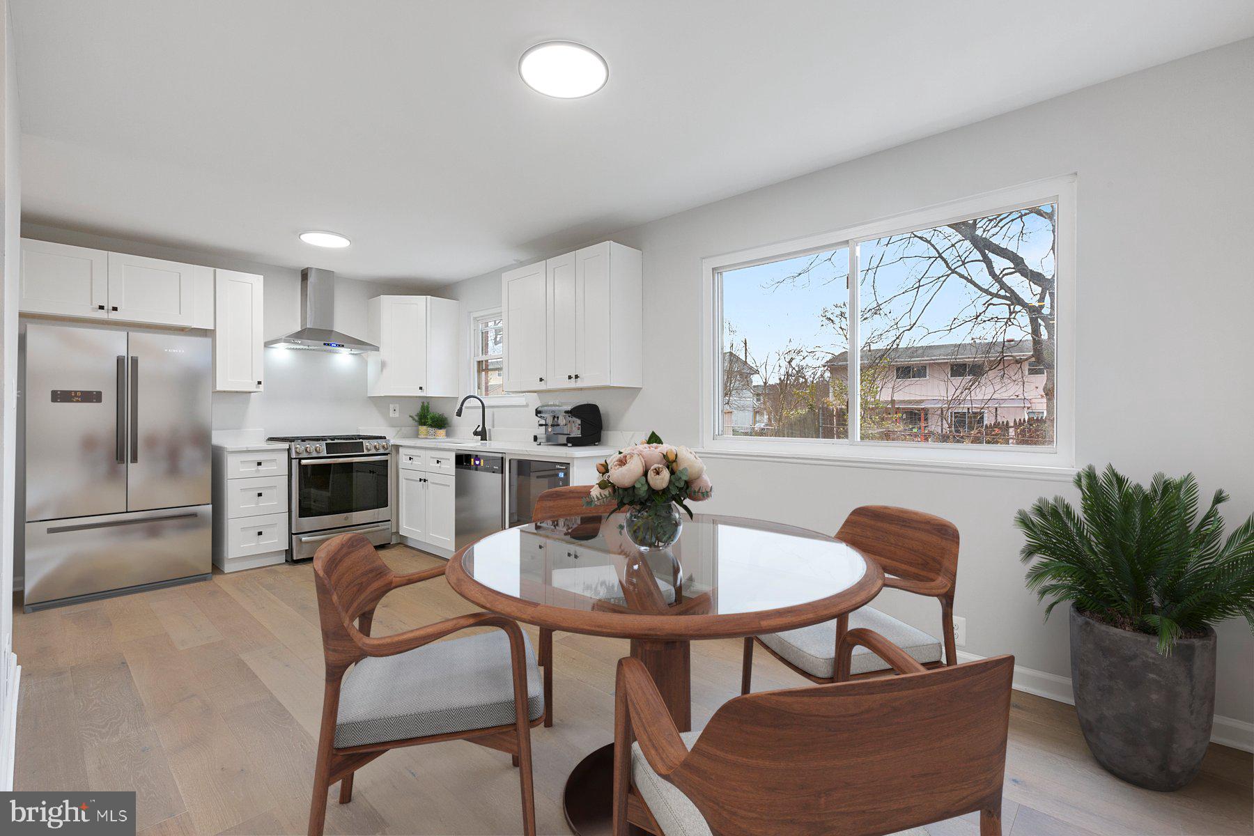 HIGHLAND GARDENS - Residential