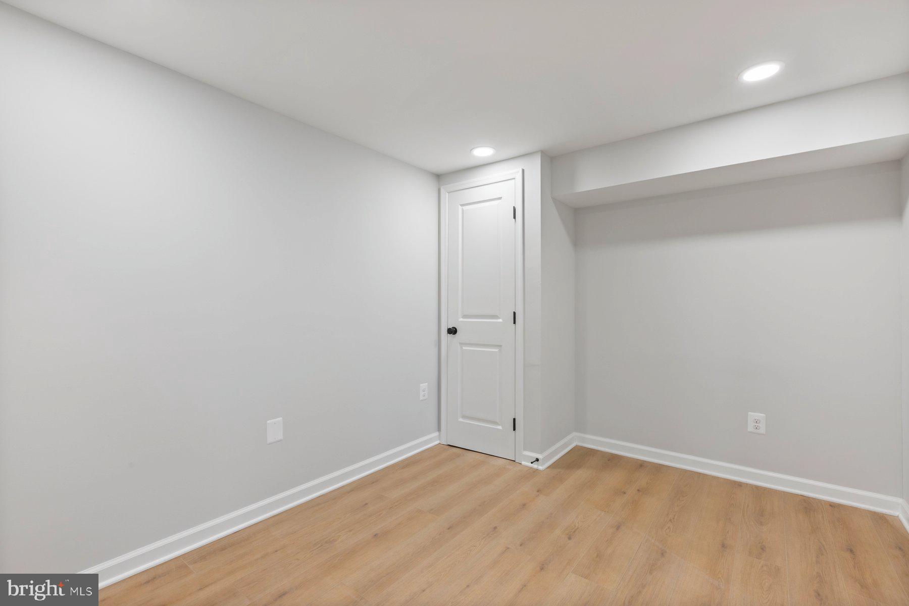 HIGHLAND GARDENS - Residential