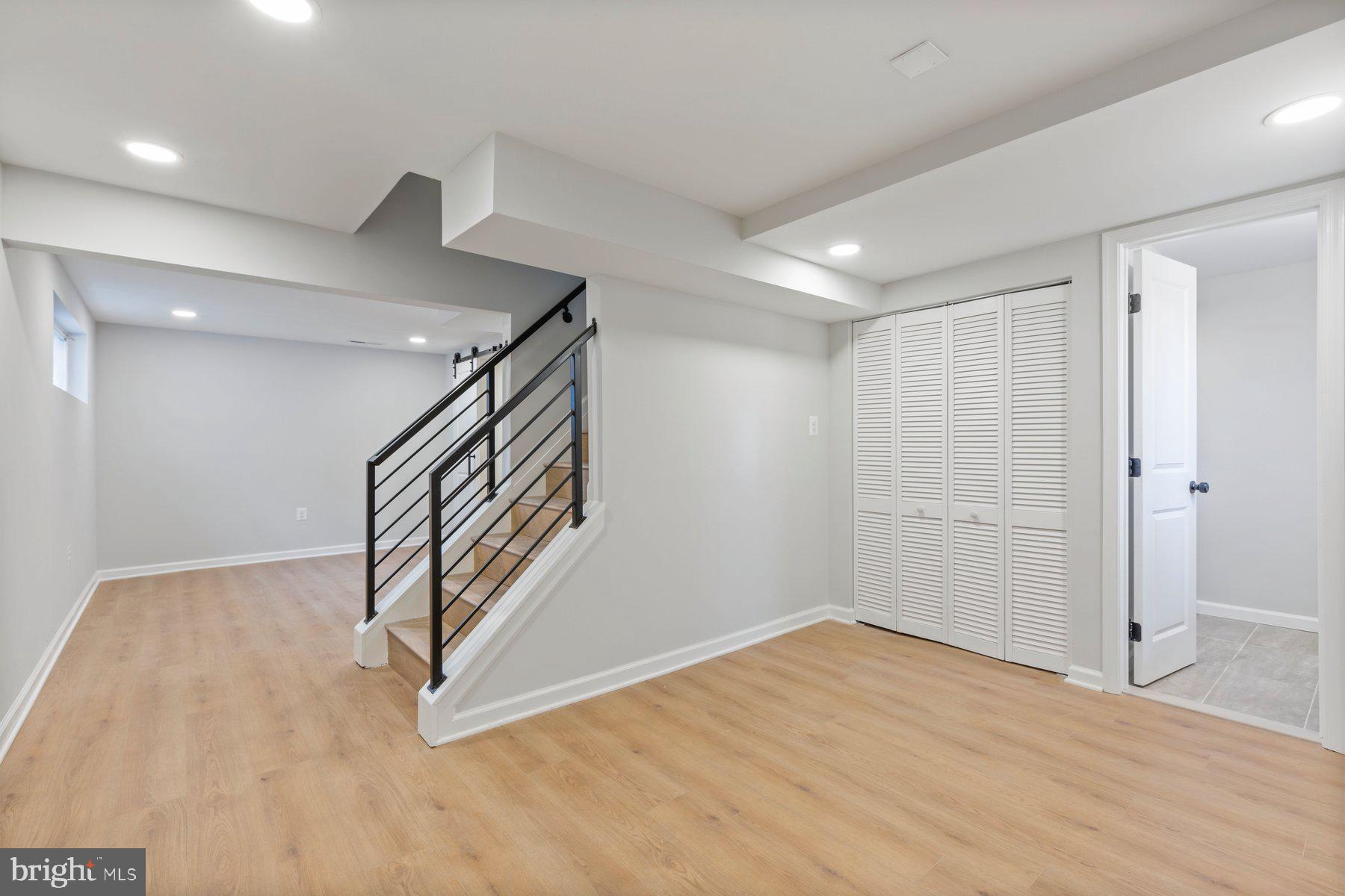 HIGHLAND GARDENS - Residential