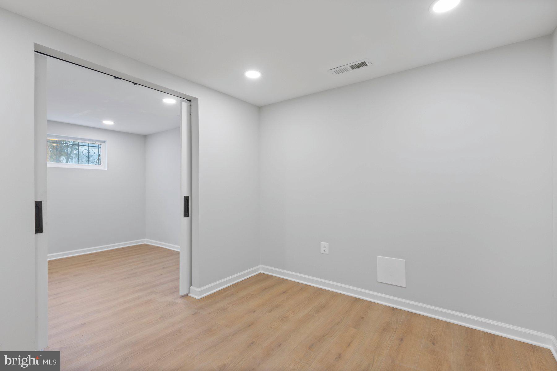 HIGHLAND GARDENS - Residential