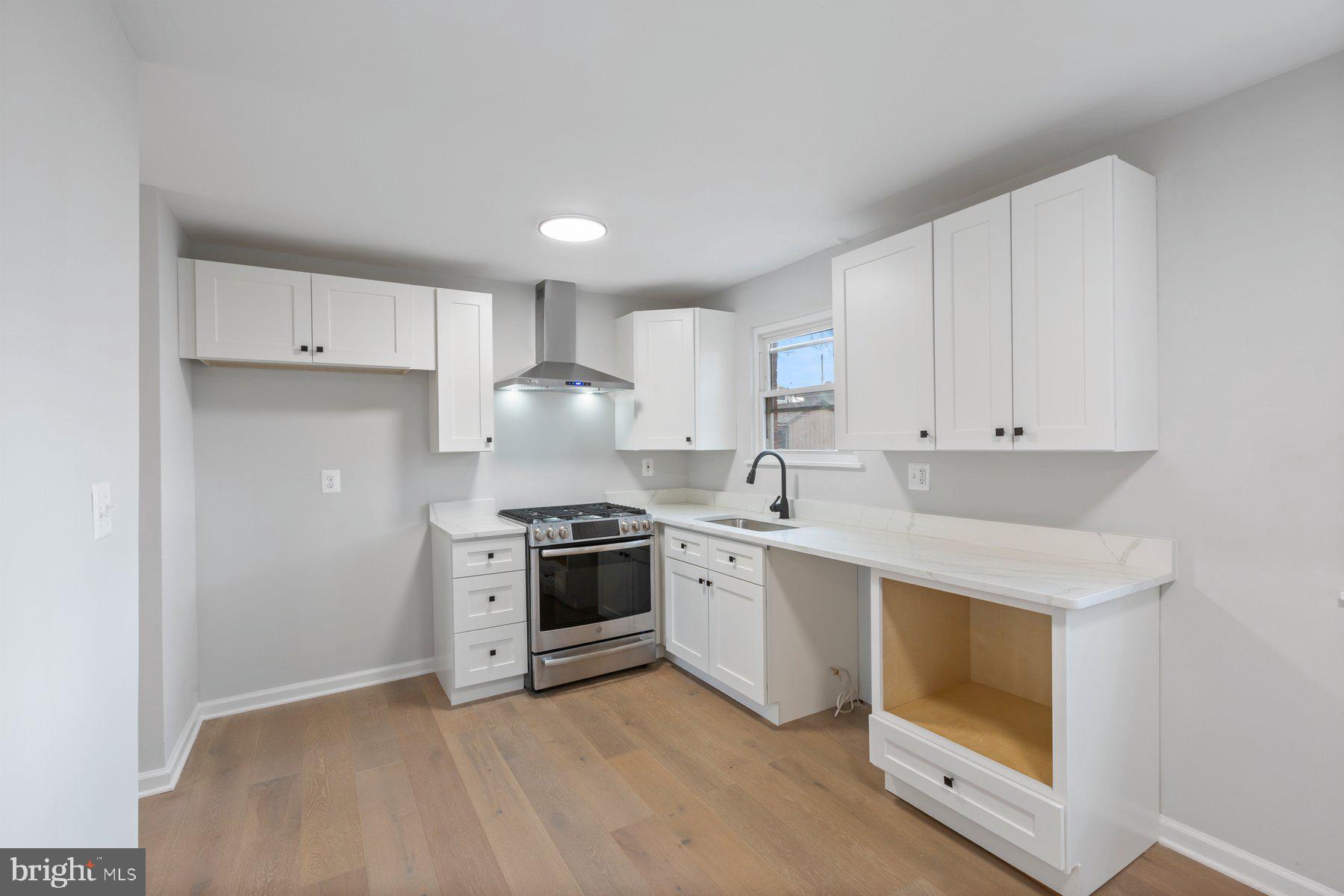 HIGHLAND GARDENS - Residential