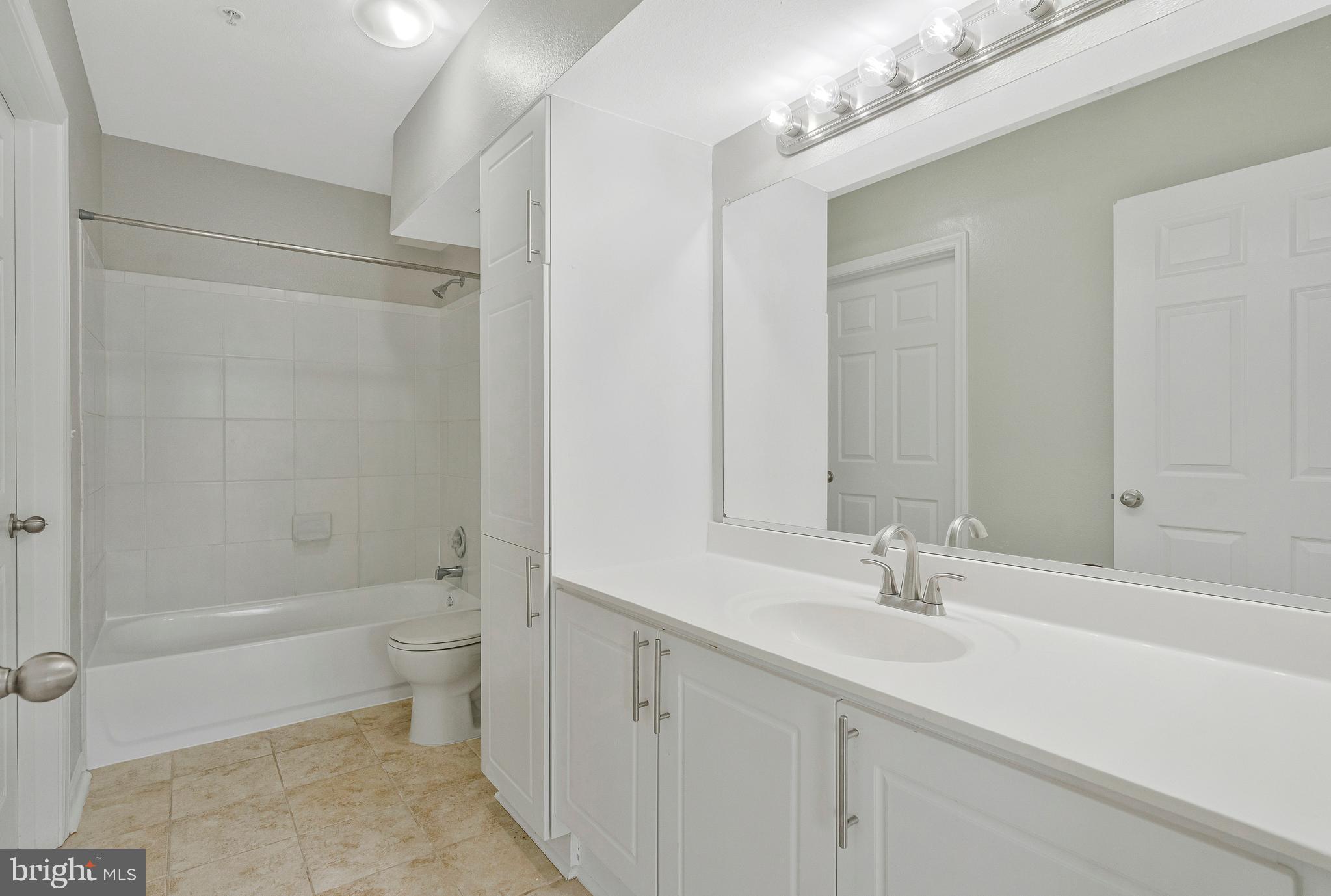 GATES OF FAIR LAKES - Residential