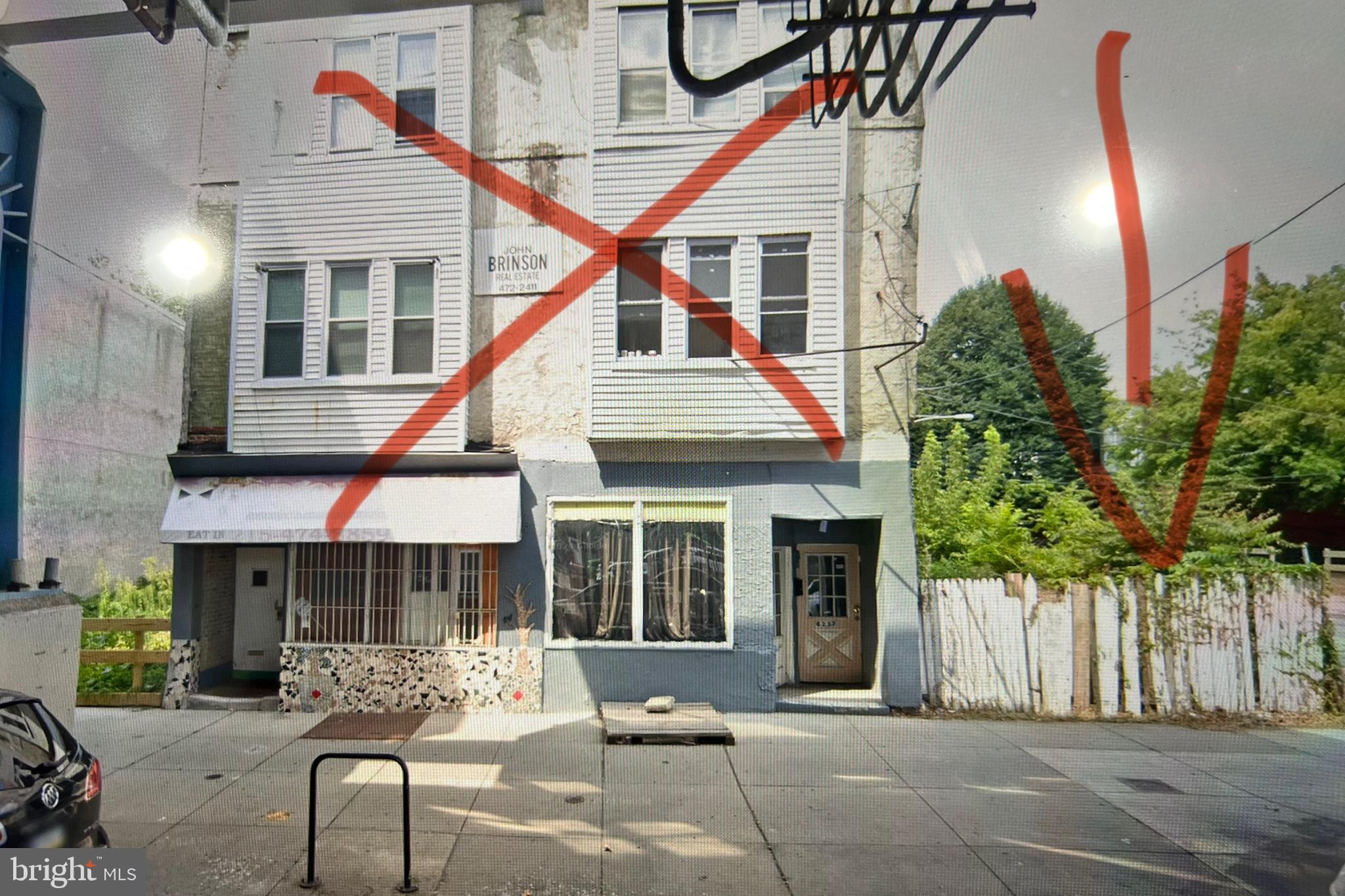 Vacant Land/Lot on the very busy and high traffic street. Located just across from Oak Street Health.
Zoned CMX2 which is for commercial and retail use great opportunity for future business owners.
Sold as is.