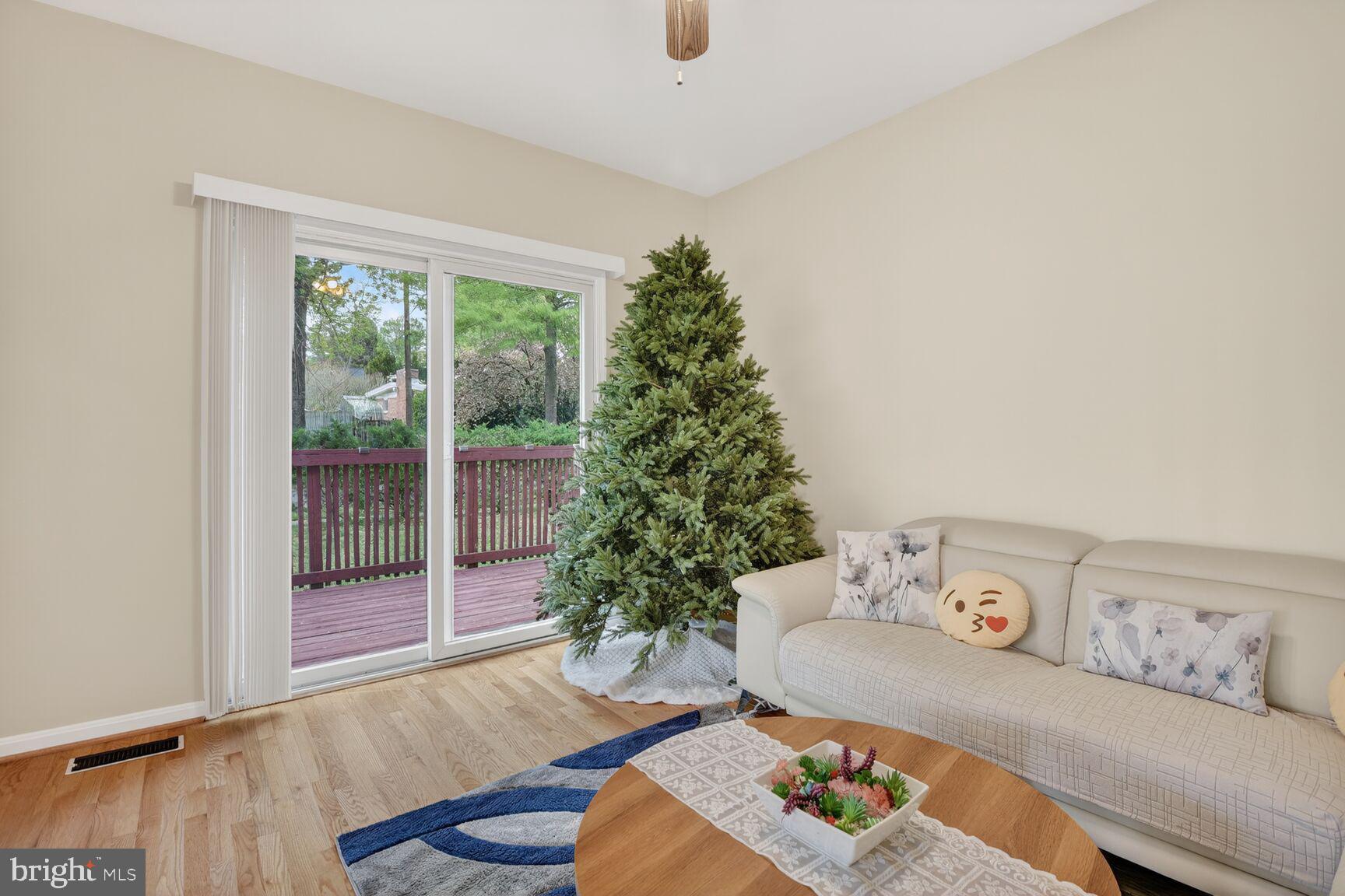 TWINBROOK FOREST - Residential