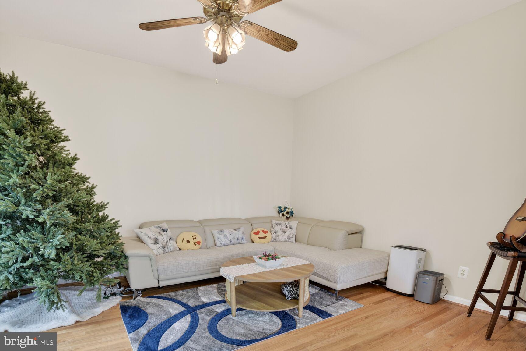 TWINBROOK FOREST - Residential