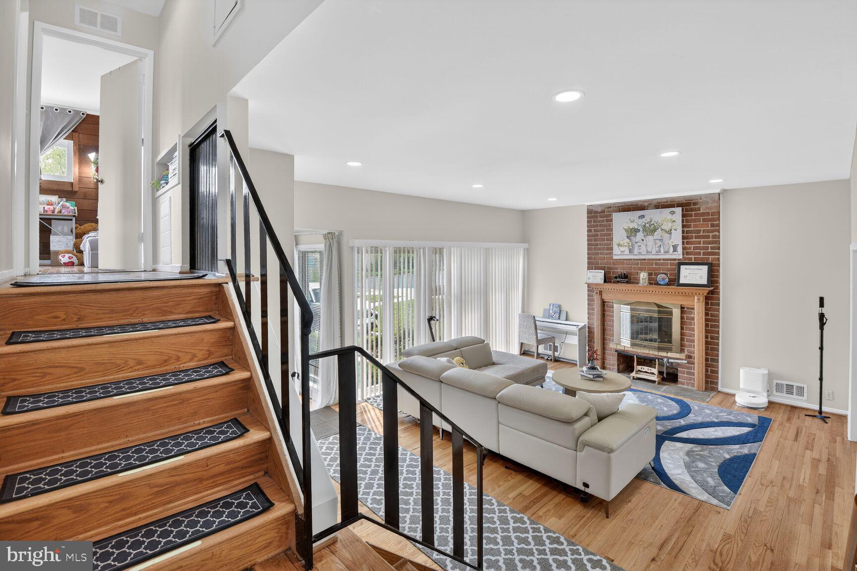 TWINBROOK FOREST - Residential