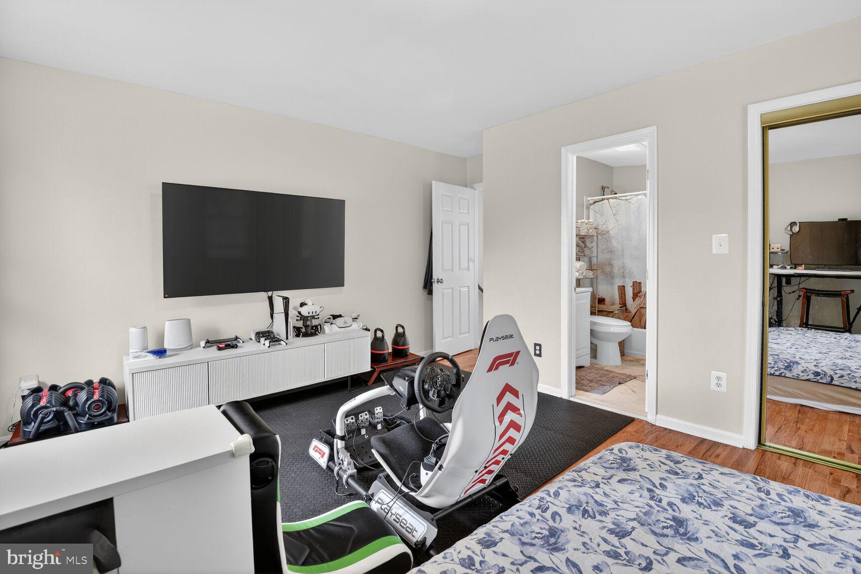 TWINBROOK FOREST - Residential
