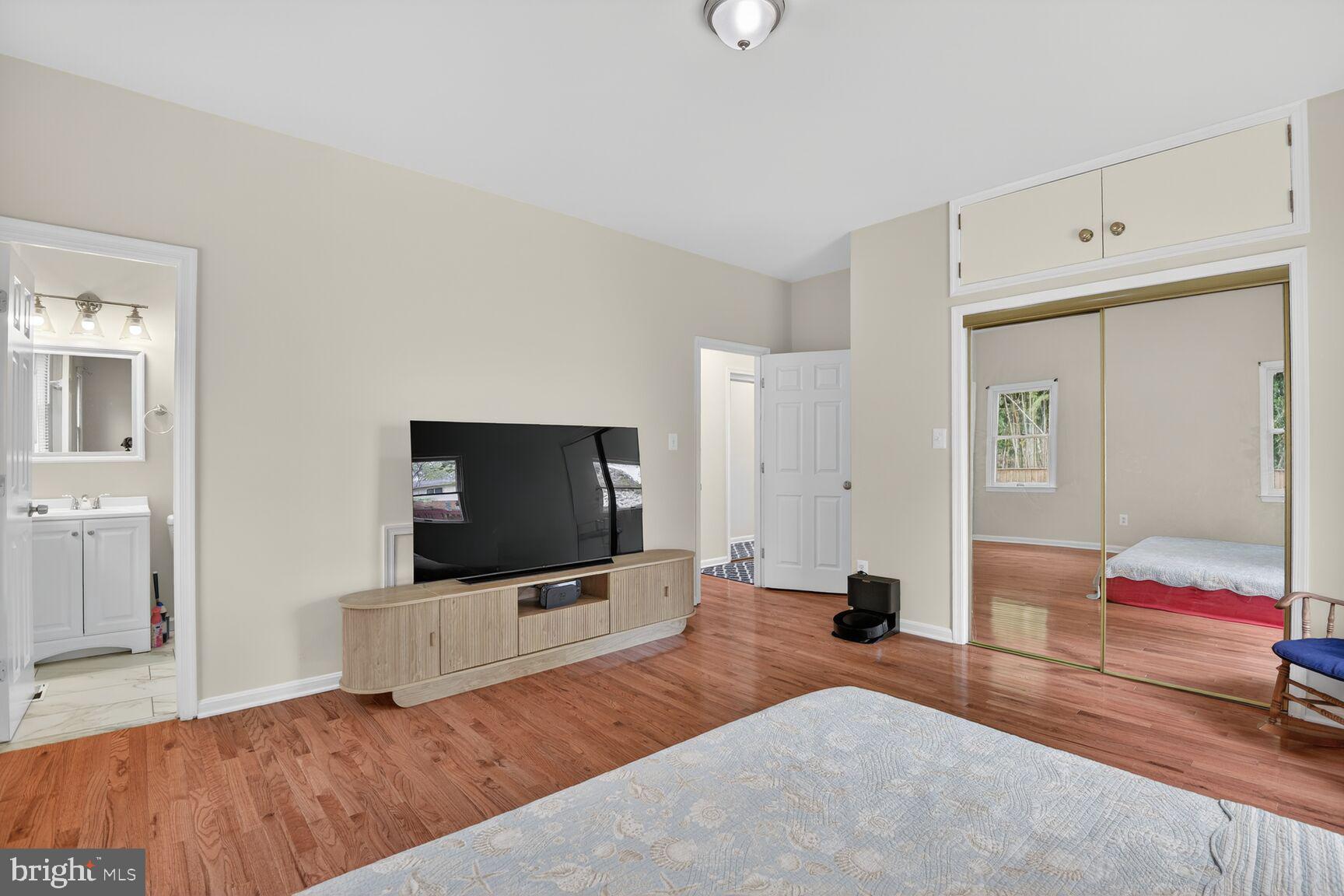 TWINBROOK FOREST - Residential