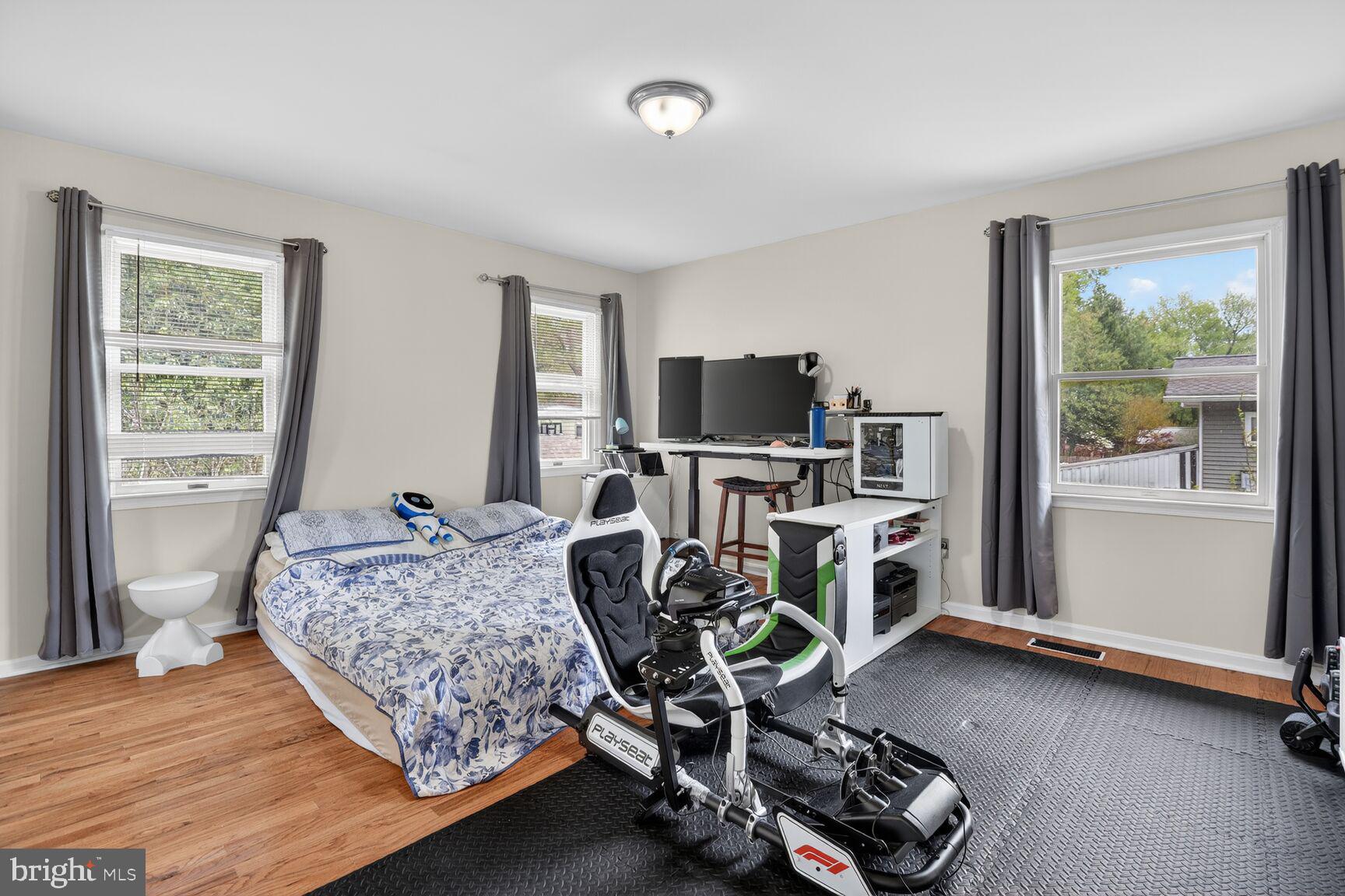 TWINBROOK FOREST - Residential
