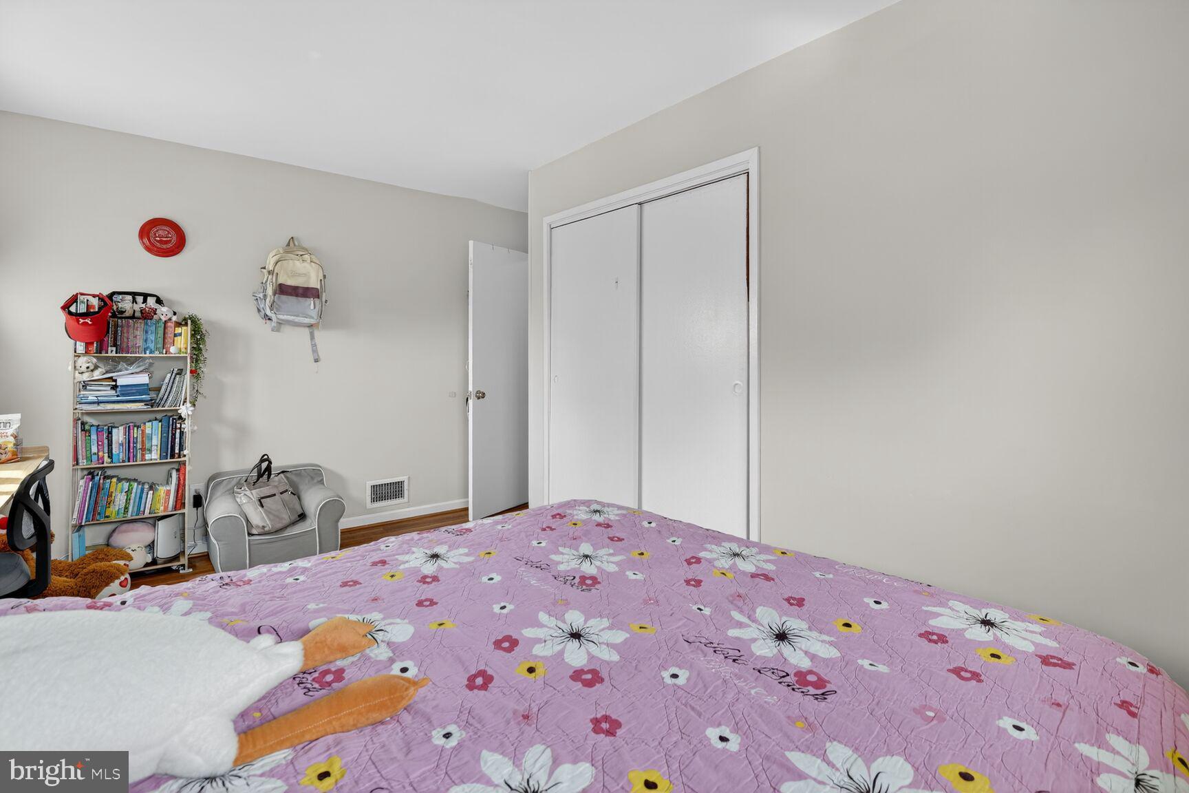 TWINBROOK FOREST - Residential
