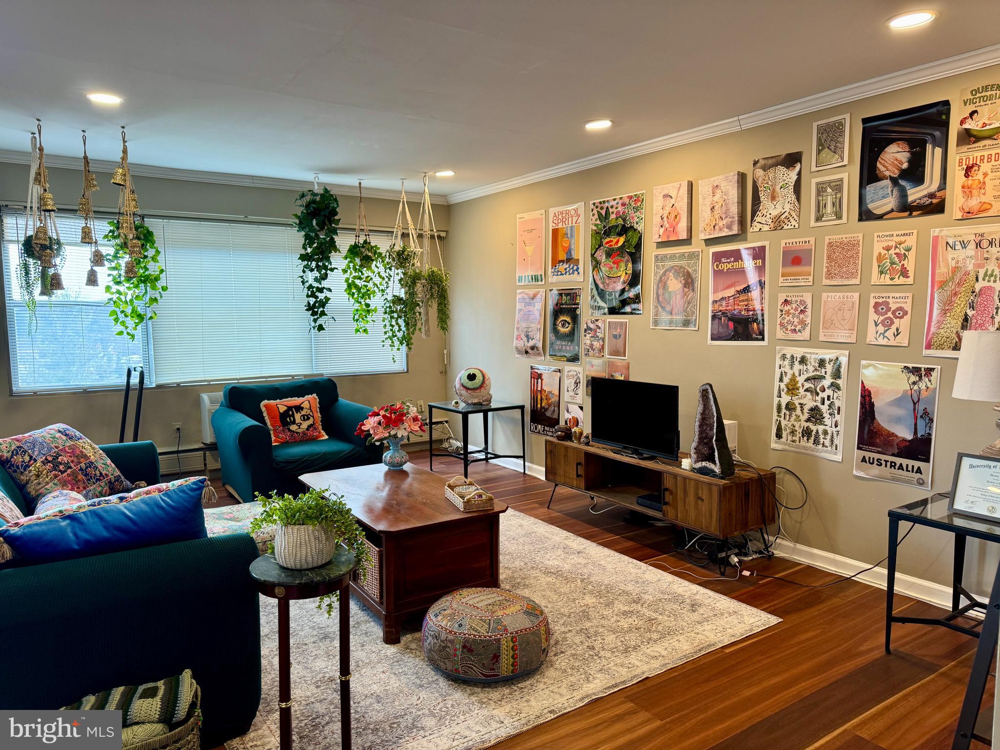 ELKINS PARK HOUSE - Residential