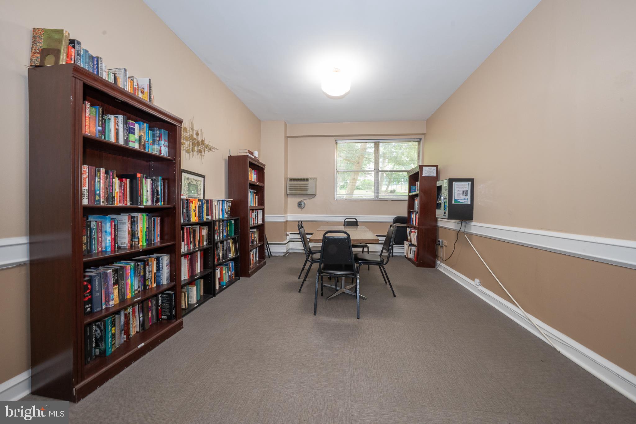 ELKINS PARK HOUSE - Residential