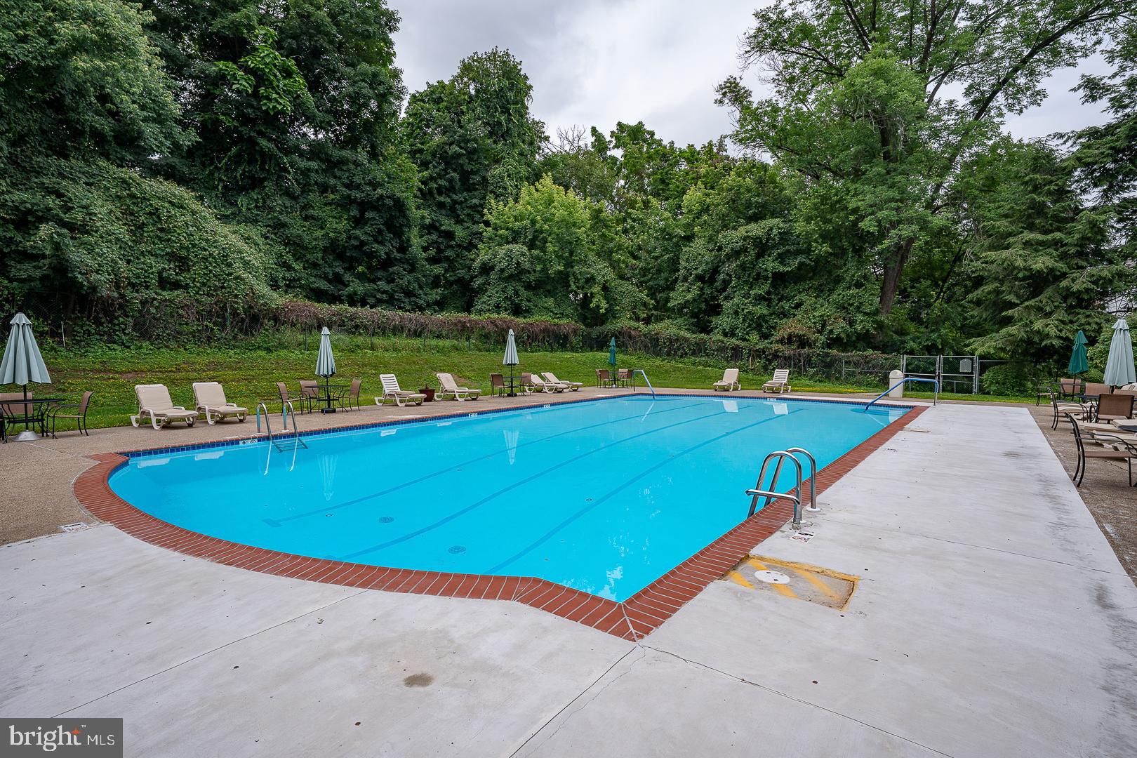 ELKINS PARK HOUSE - Residential