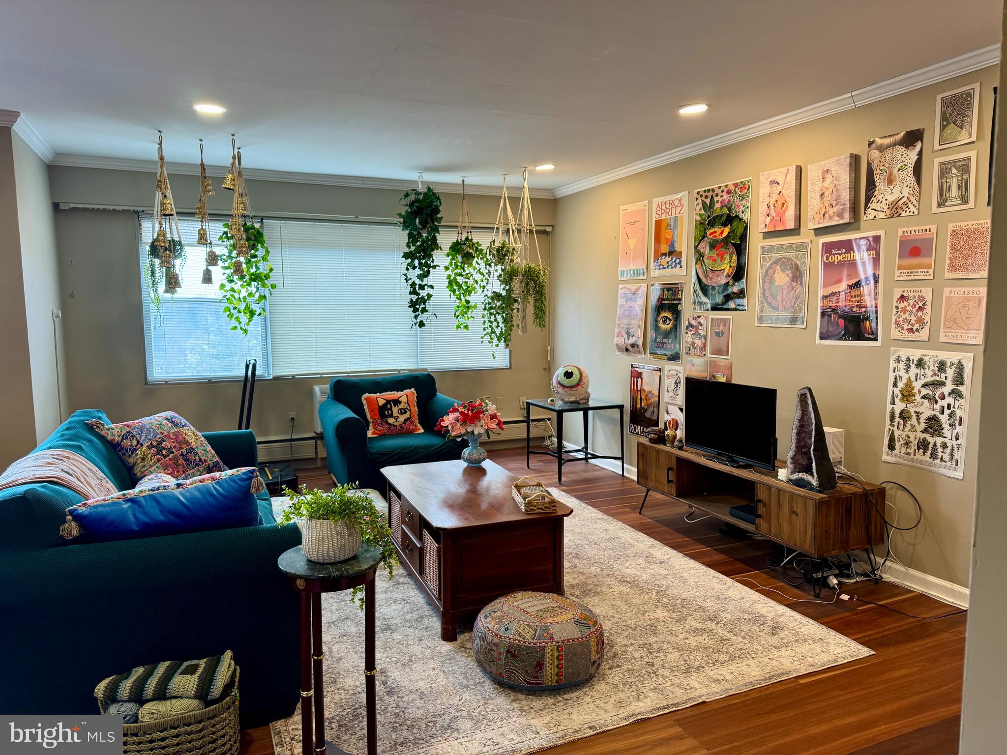 ELKINS PARK HOUSE - Residential