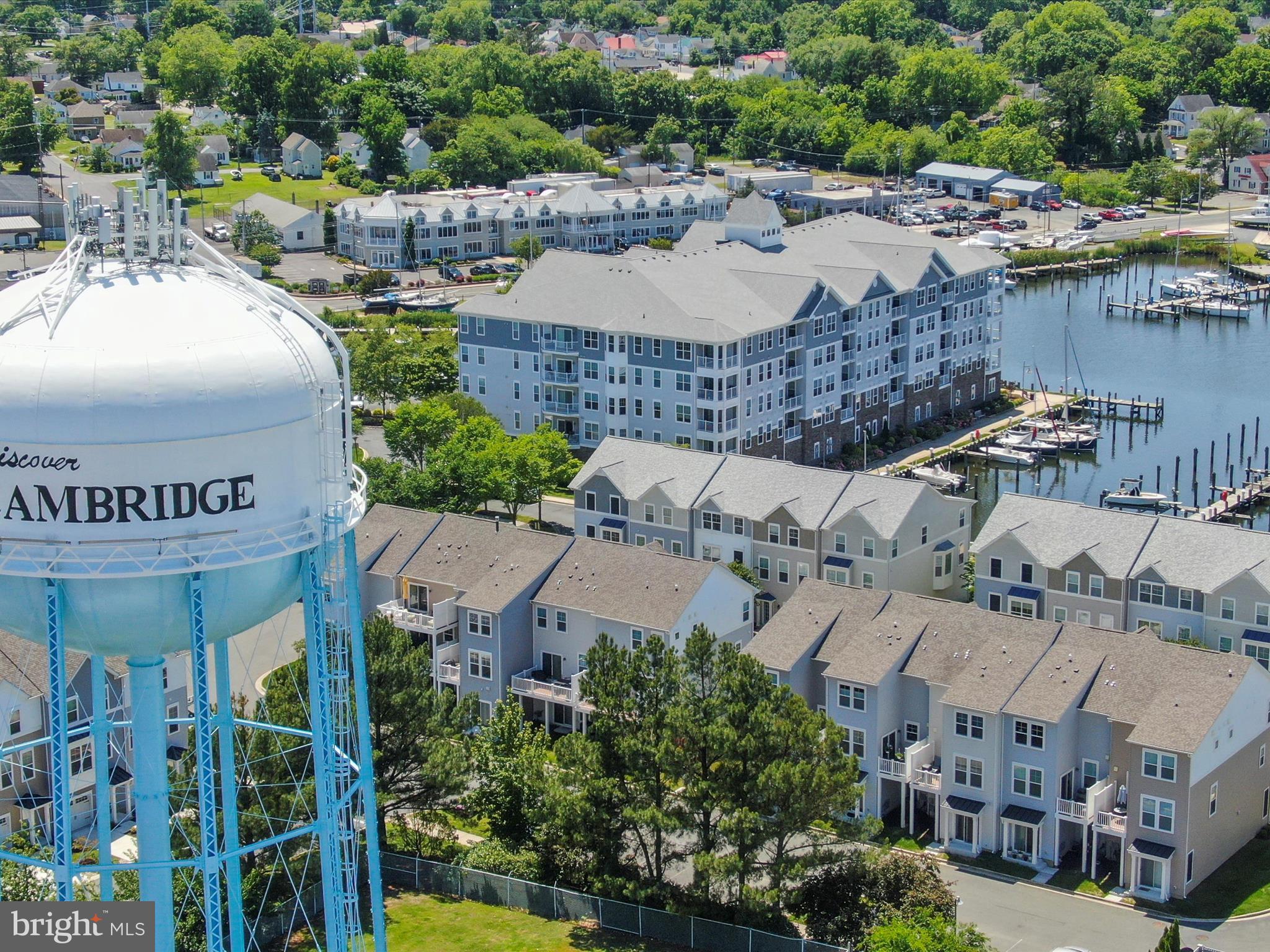 DEEP HARBOUR - Residential