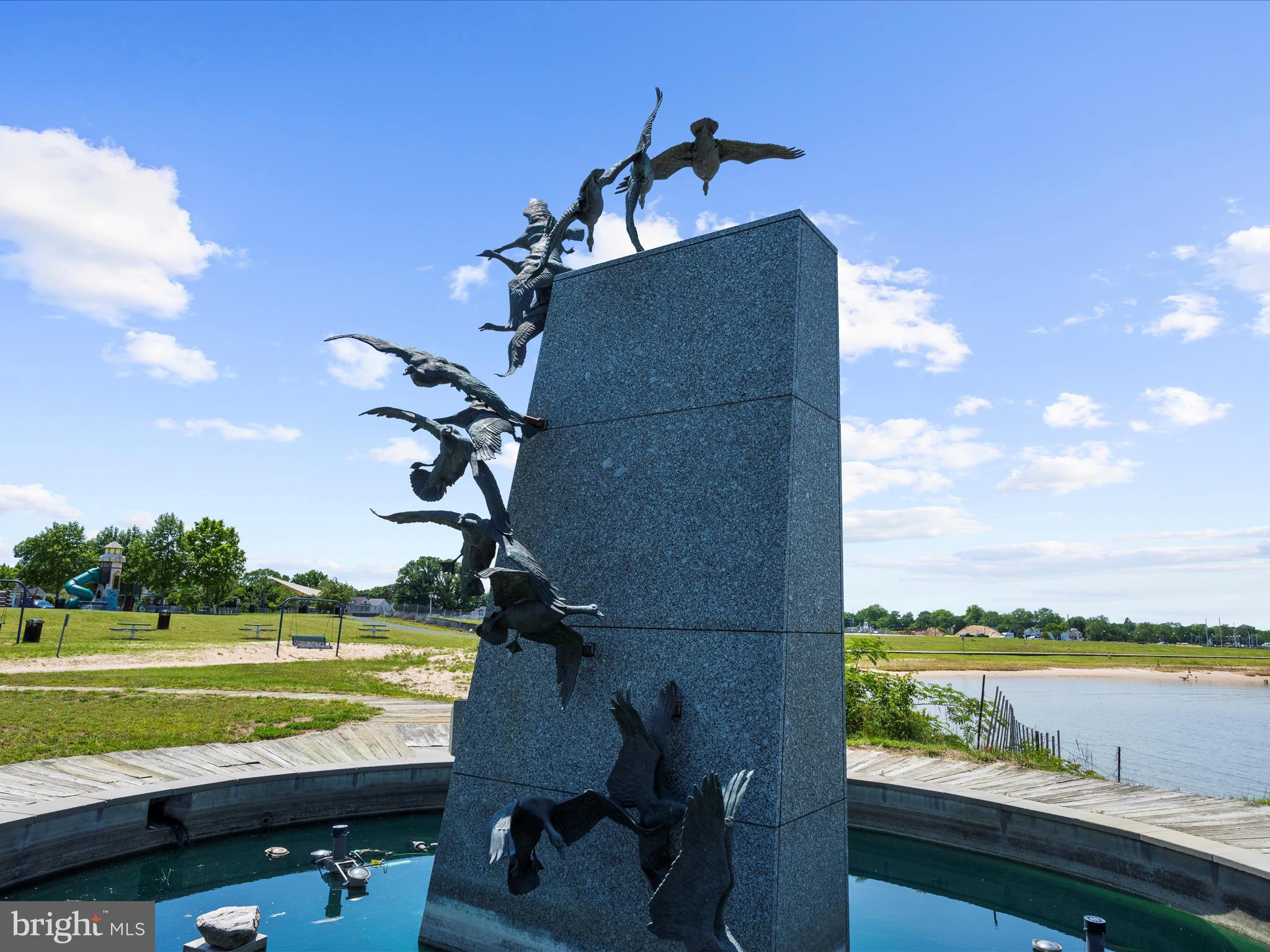 DEEP HARBOUR - Residential