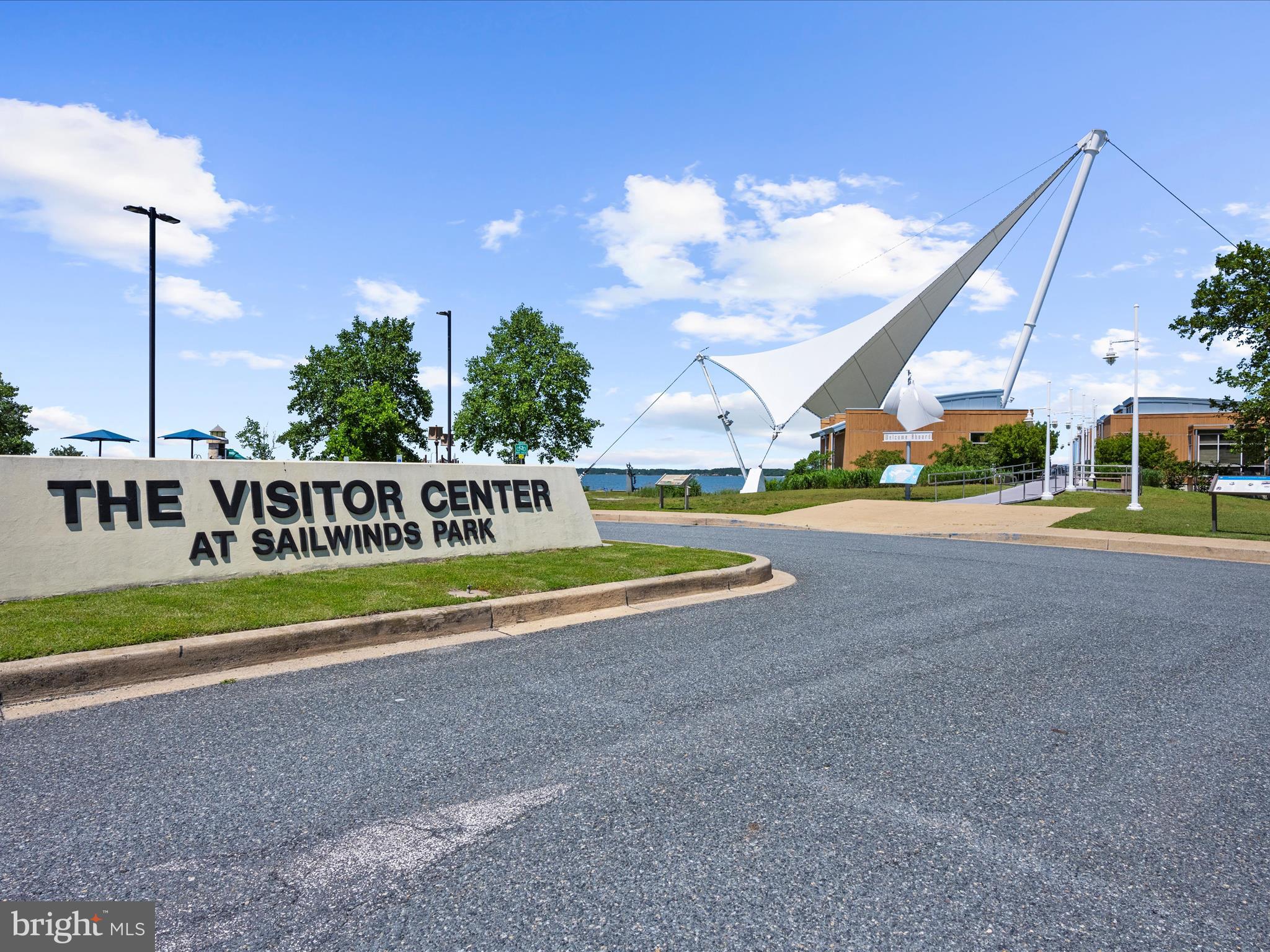 DEEP HARBOUR - Residential