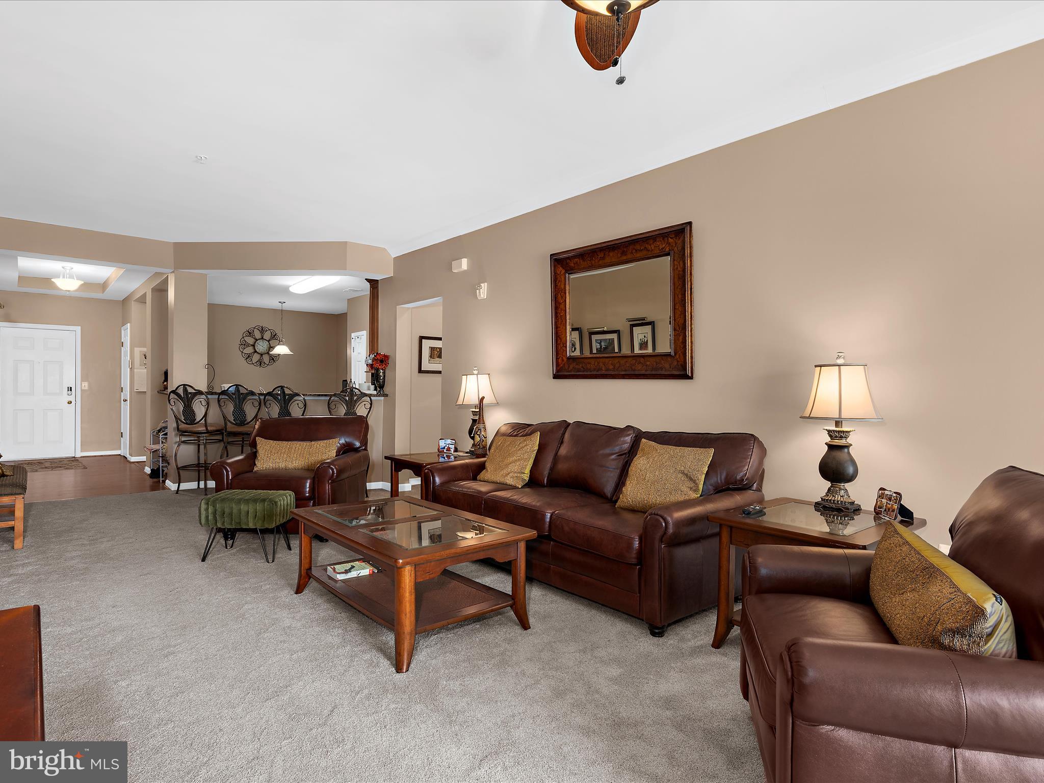 DEEP HARBOUR - Residential