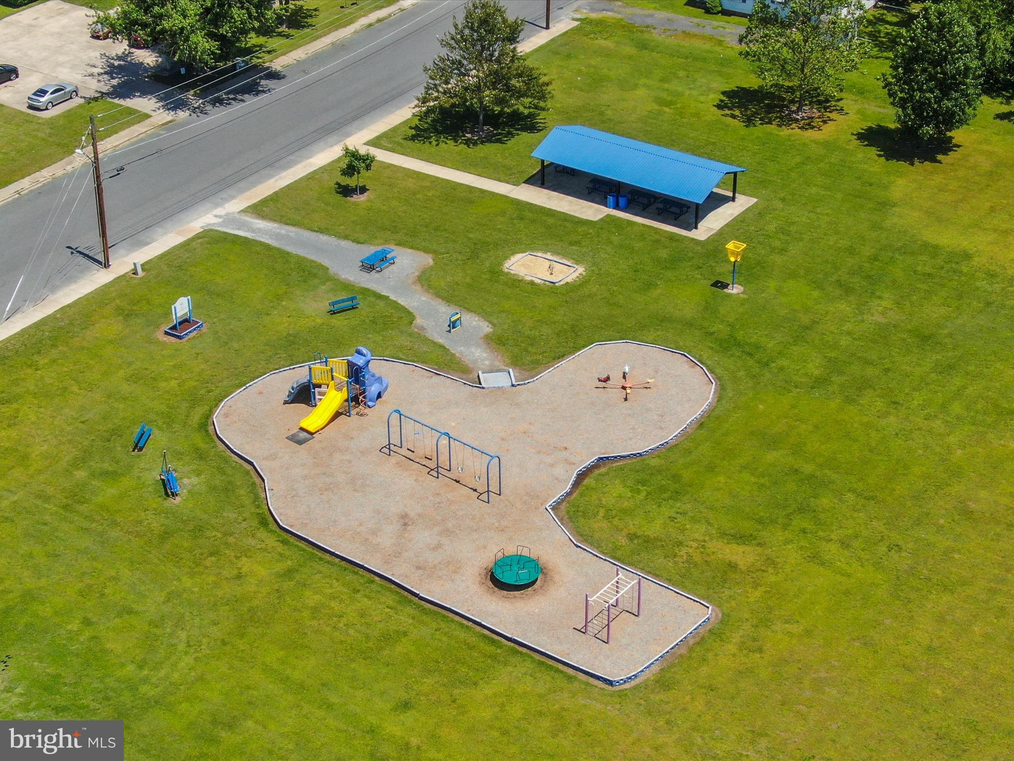 DEEP HARBOUR - Residential