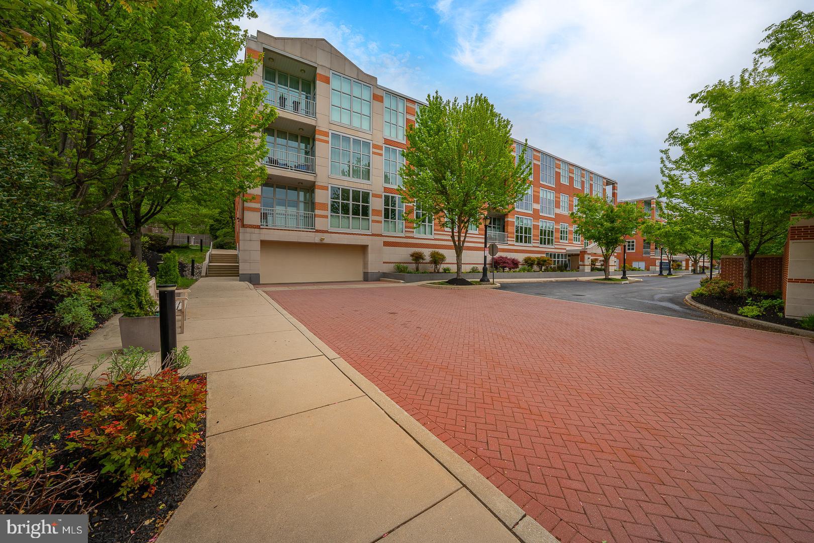 PEMBROKE NORTH - Residential